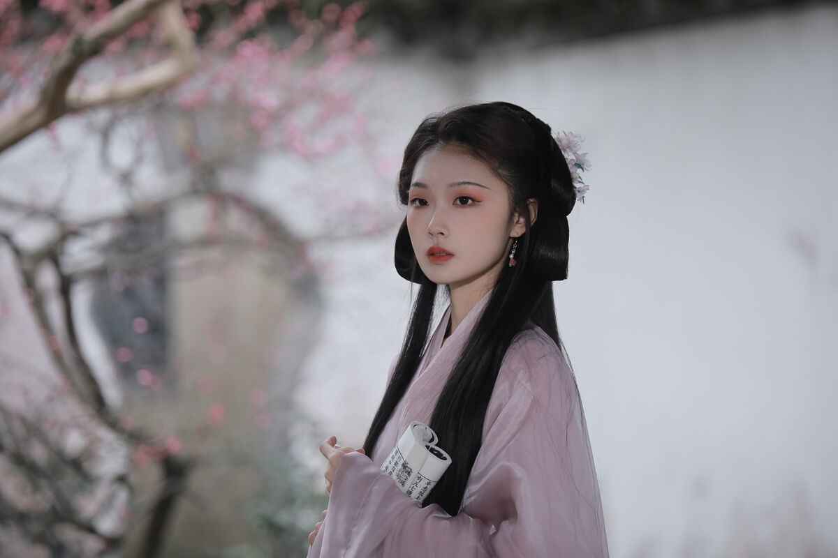 图片[13]-YiTuYu艺图语 Vol.7097 Qin Qin[33P]-六色网