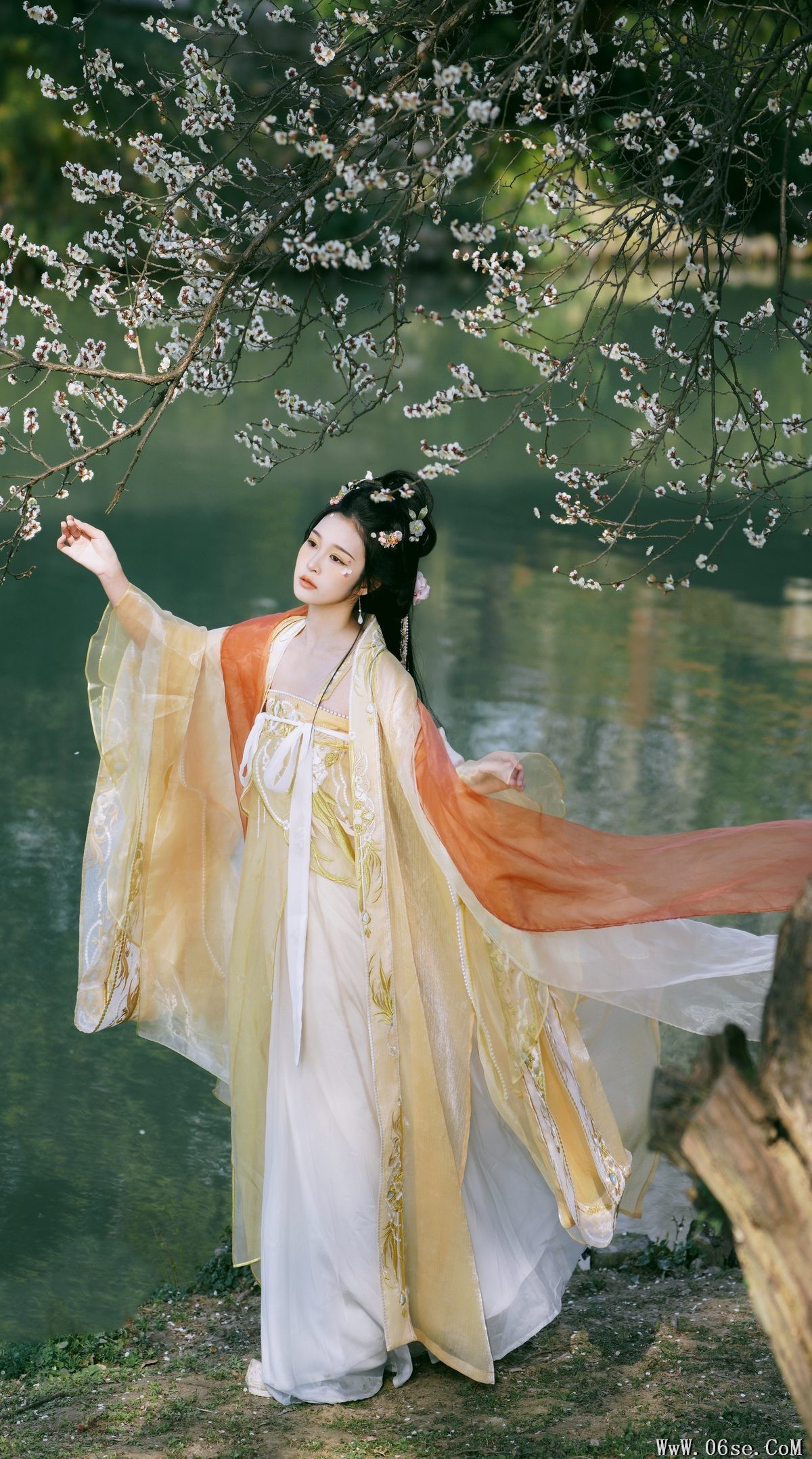 图片[17]-YiTuYu艺图语 Vol.3718 Ai Tan Xian De Xia Shang Zhou[23P]-六色网