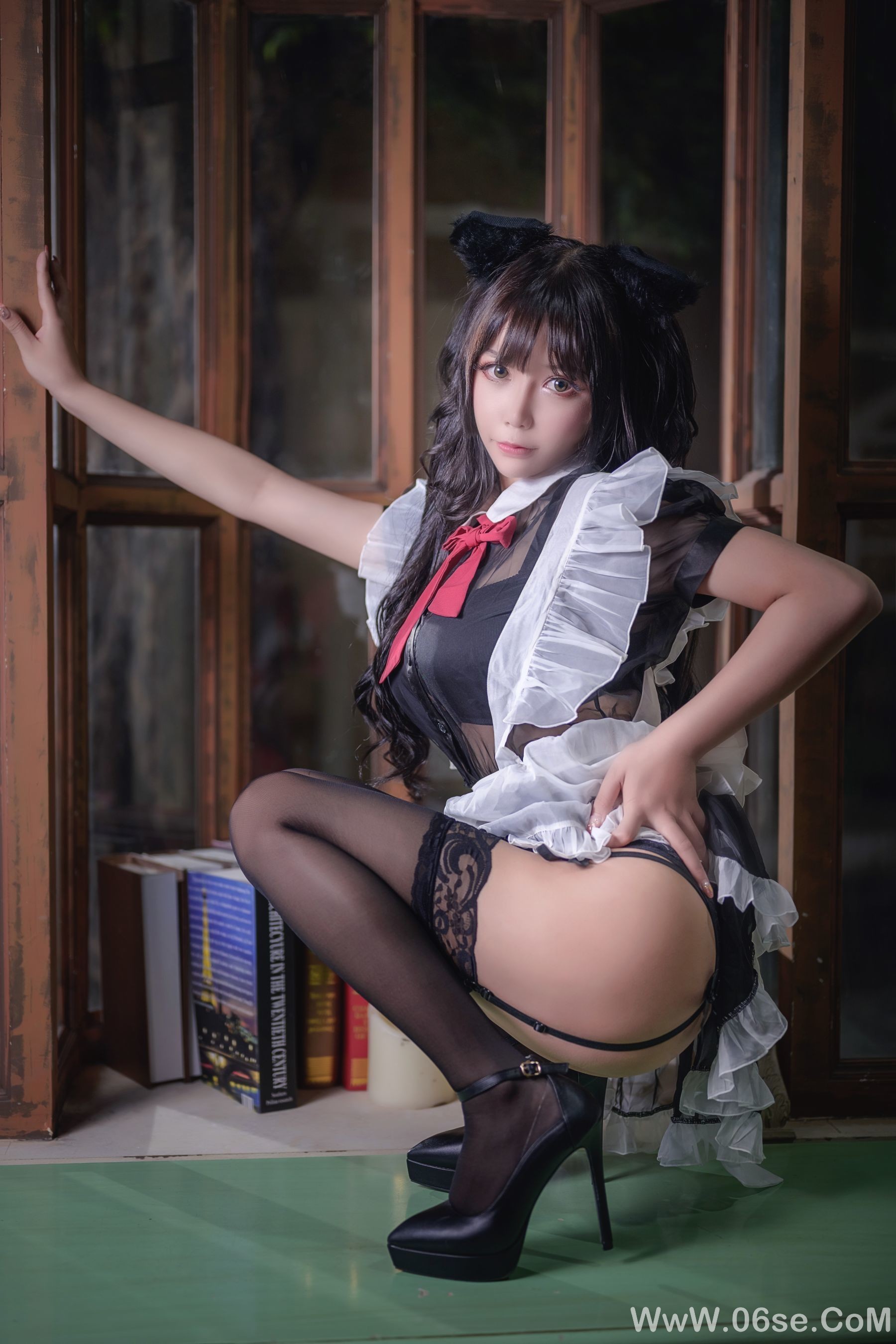 图片[11]-二次元妹子抱走莫子aa 黑丝猫咪小女仆[44P]-六色网