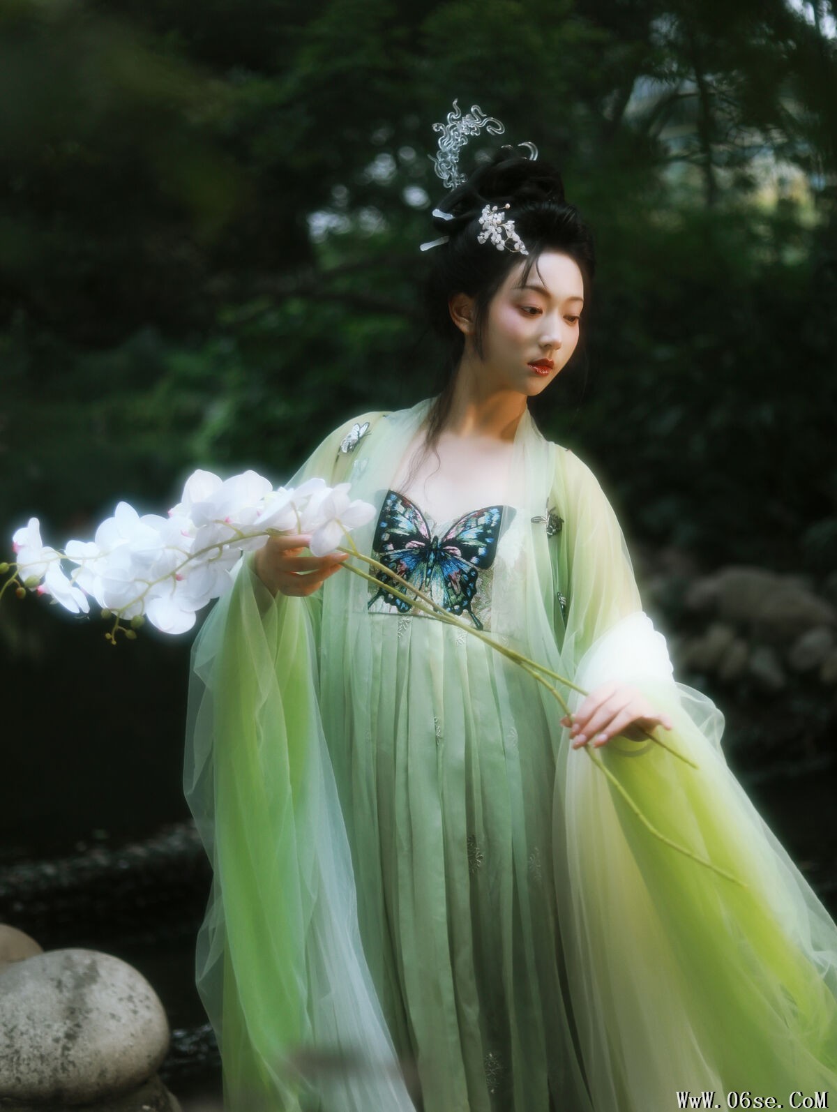 图片[17]-YiTuYu艺图语 Vol.6662 Luo Yu Qing Ling[24P]-六色网