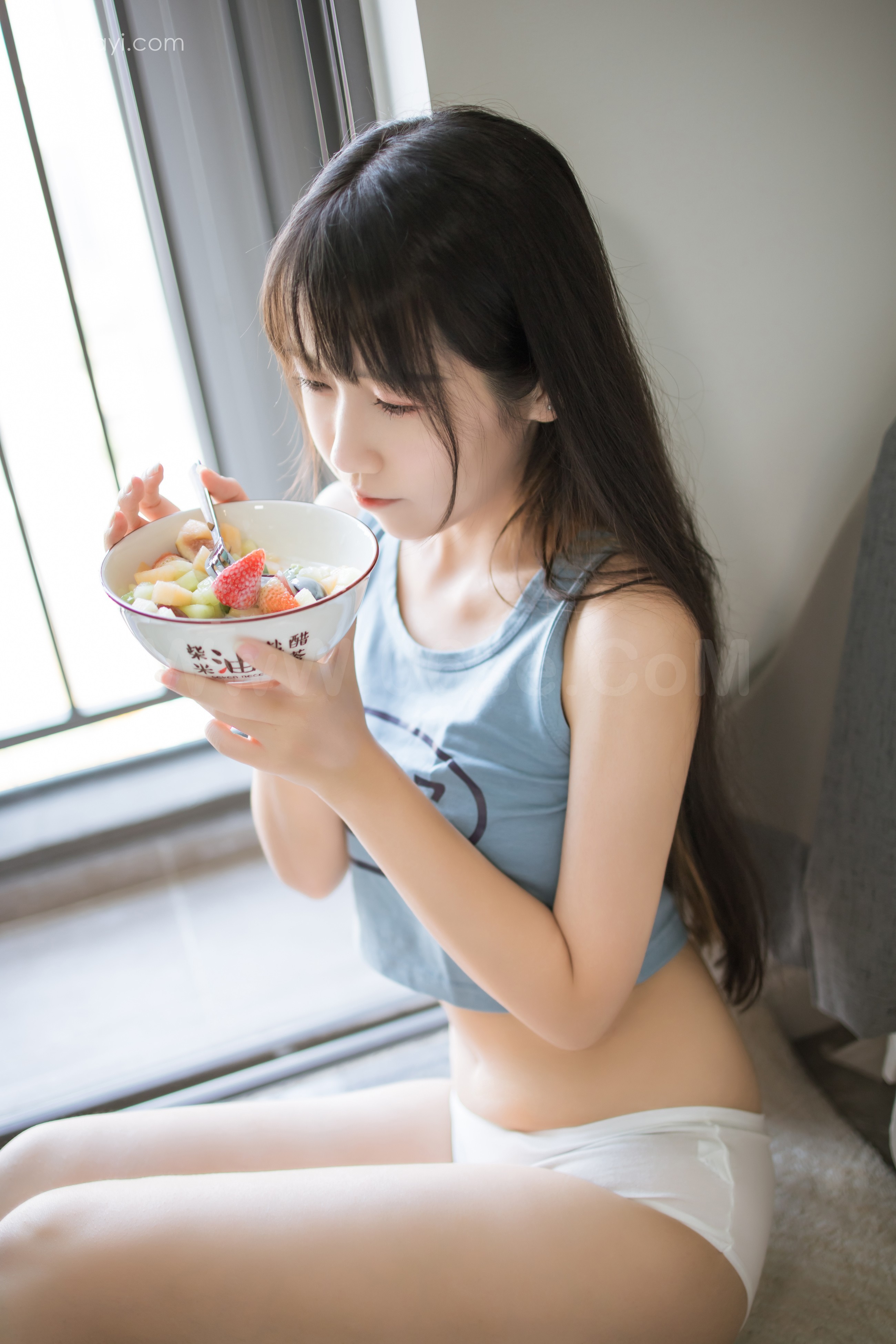 图片[18]-雅拉伊 – 弈思《闲居在家》[41P]-六色网