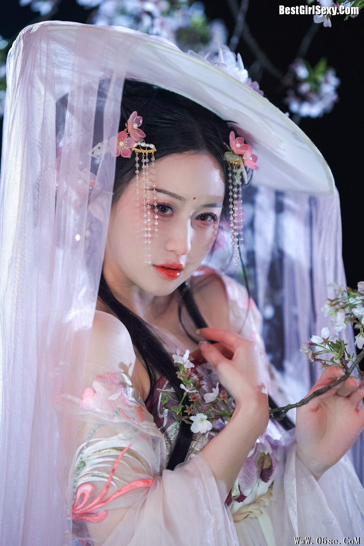 图片[15]-YiTuYu艺图语 Vol.4019 Jiao Jiao[27P]-六色网