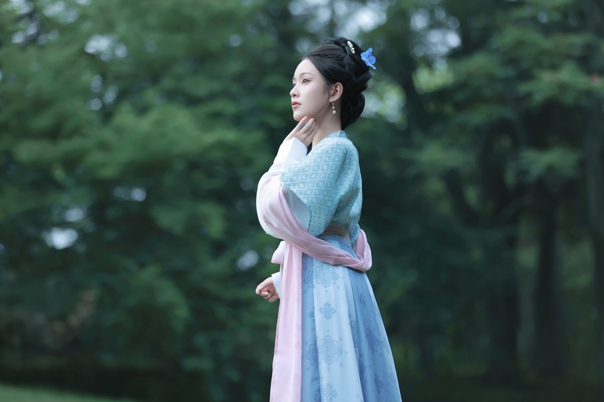 图片[21]-YiTuYu艺图语 Vol.3763 Luo Yi[25P]-六色网