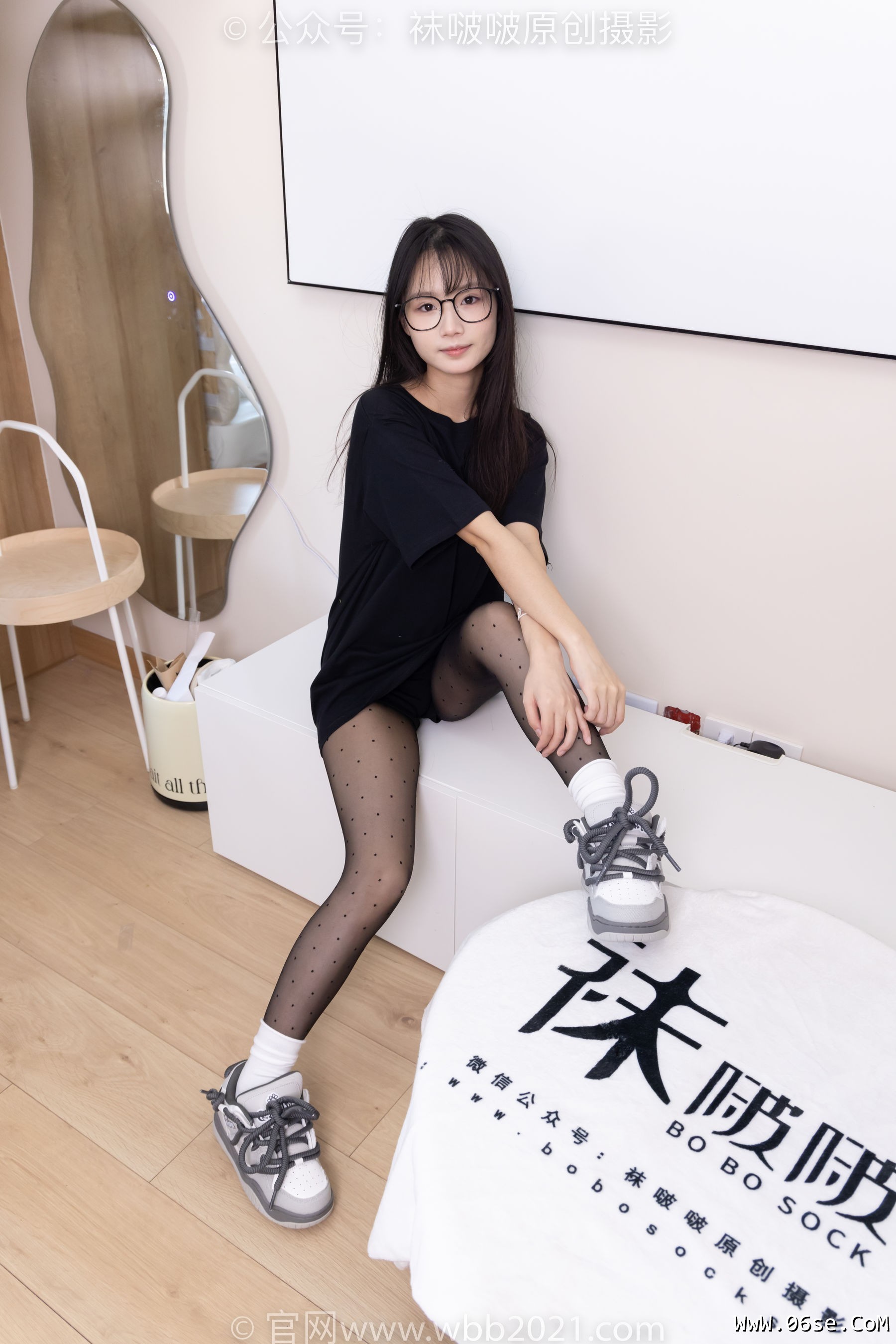 图片[59]-BoBoSocks袜啵啵 No.418 甜甜圈 – 板鞋、白棉袜、波点黑丝[145P]-六色网