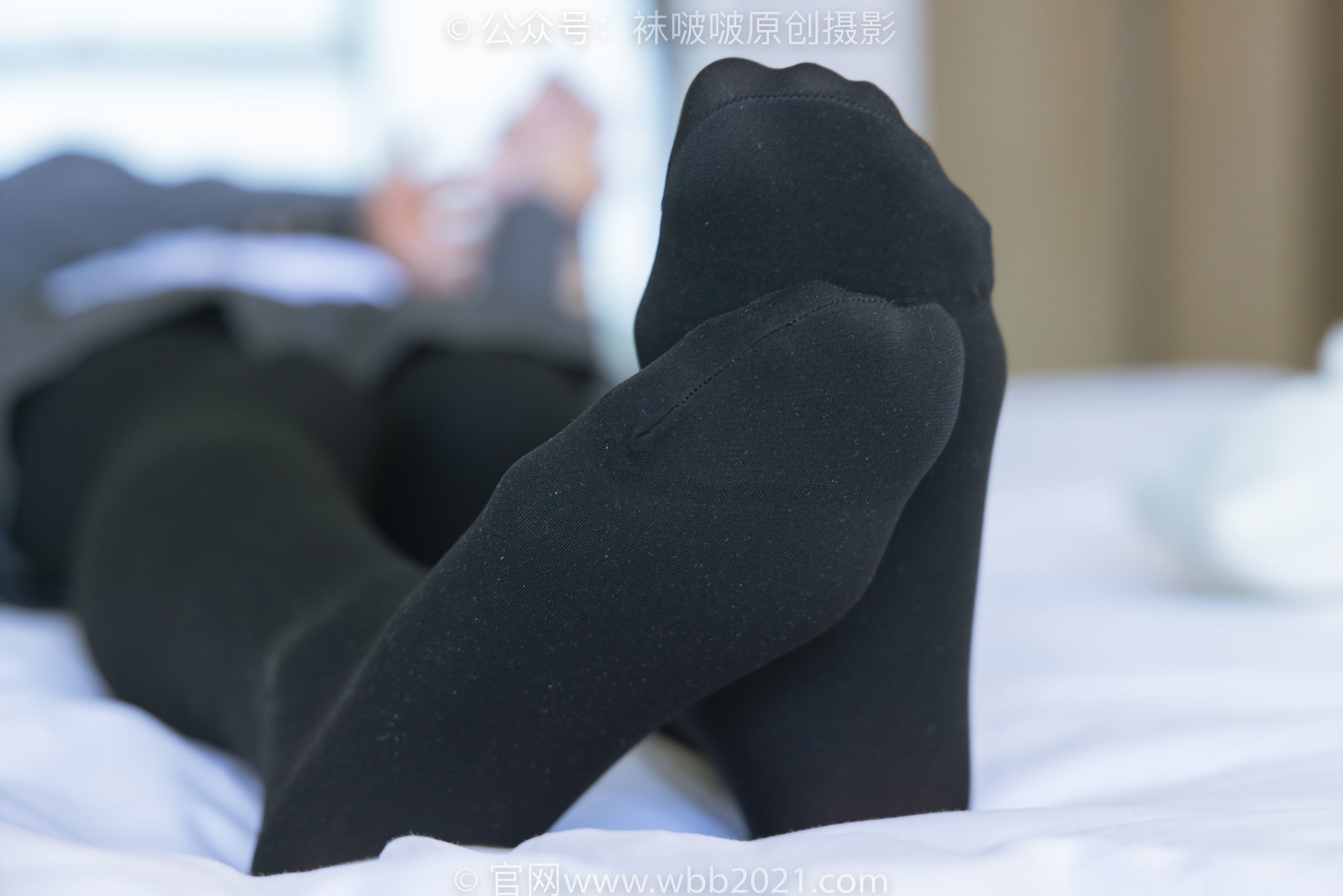 图片[101]-BoBoSocks袜啵啵 No.315 小沫 -平底鞋、厚黑丝、模特穿鞋及丝袜踩玩偶小熊剧情[140P]-六色网