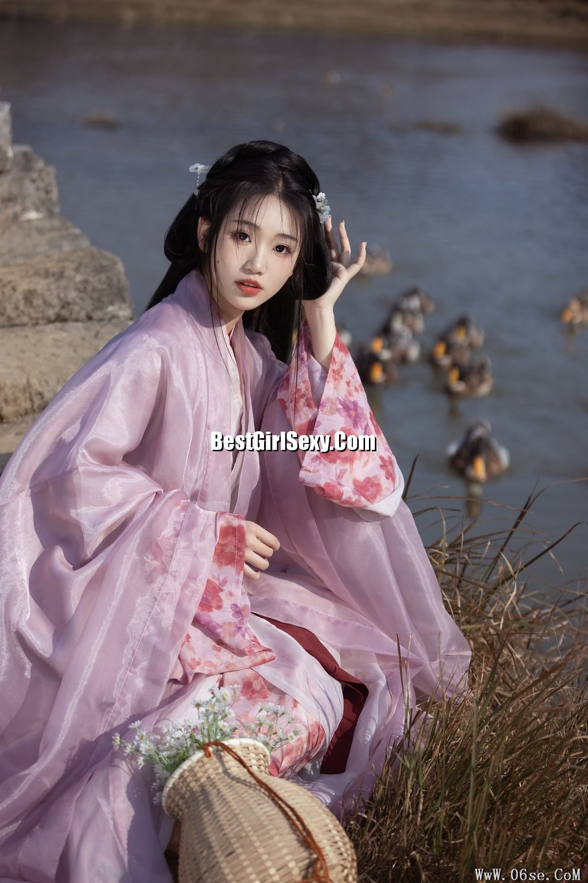 图片[36]-YiTuYu艺图语 Vol.3713 Wan Jiang Ting[40P]-六色网
