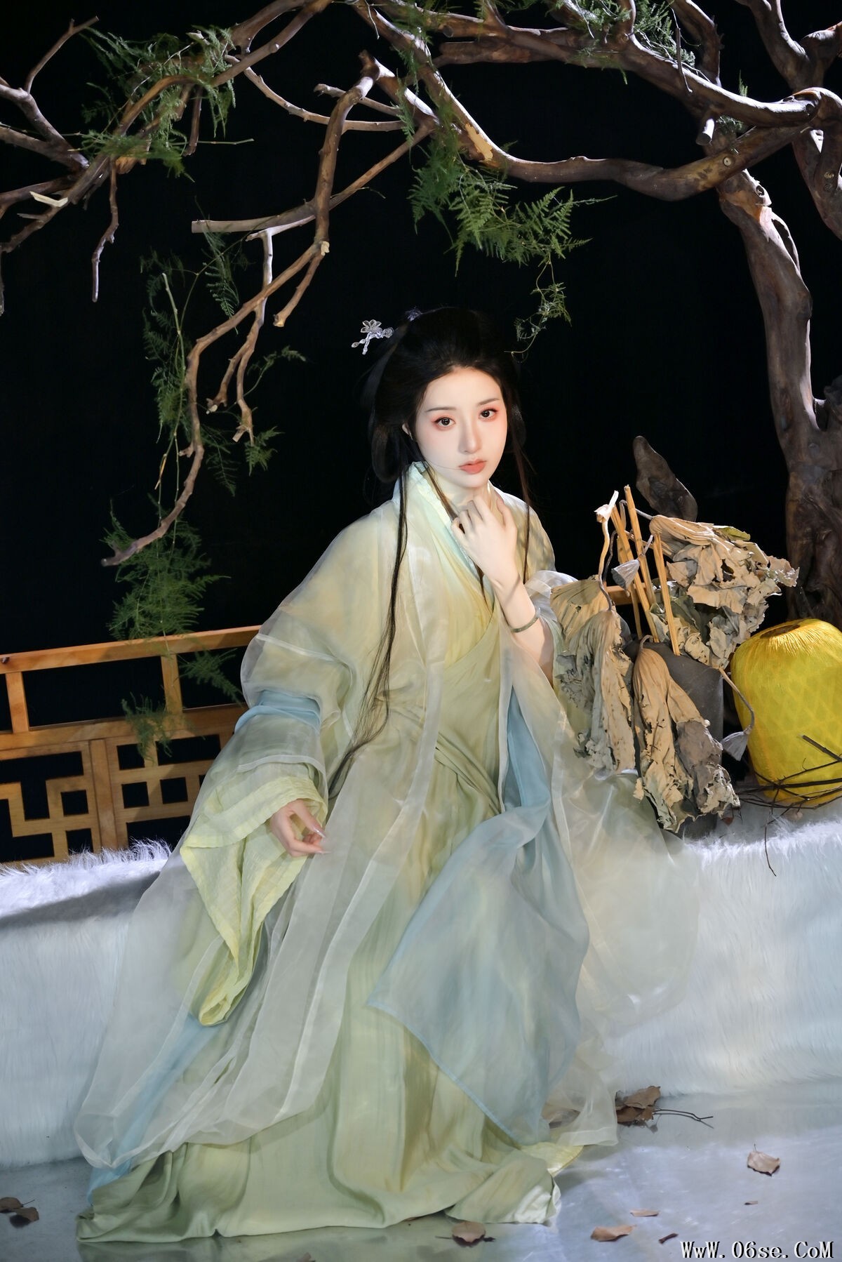 图片[16]-YiTuYu艺图语 Vol.6834 Ni De San San[21P]-六色网
