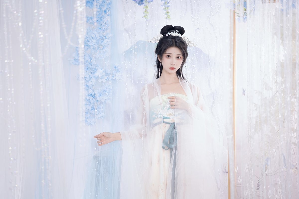 图片[17]-YiTuYu艺图语 Vol.5343 Qi Luo Sheng De Xiao Su Su[26P]-六色网