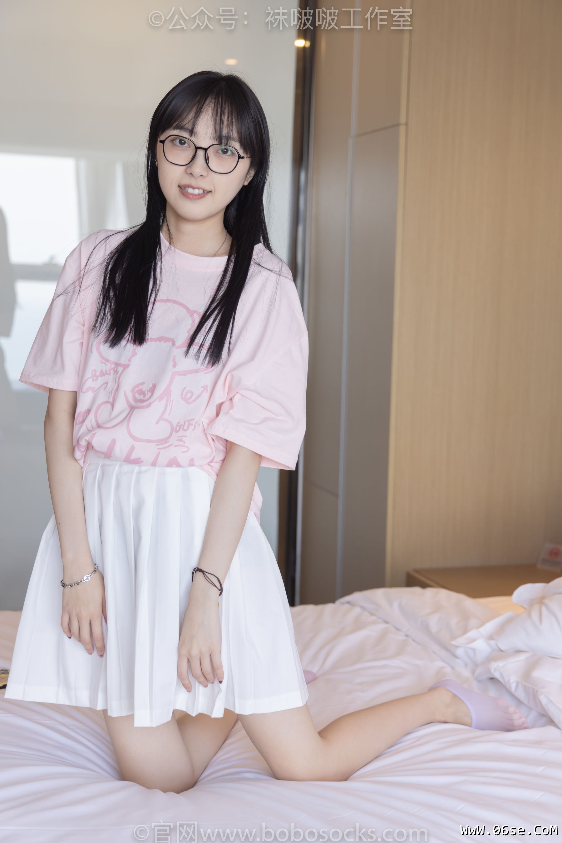 图片[40]-BoBoSocks袜啵啵 No.091 稚予-板鞋、淡粉色船袜、黑色船袜、裸足[148P]-六色网