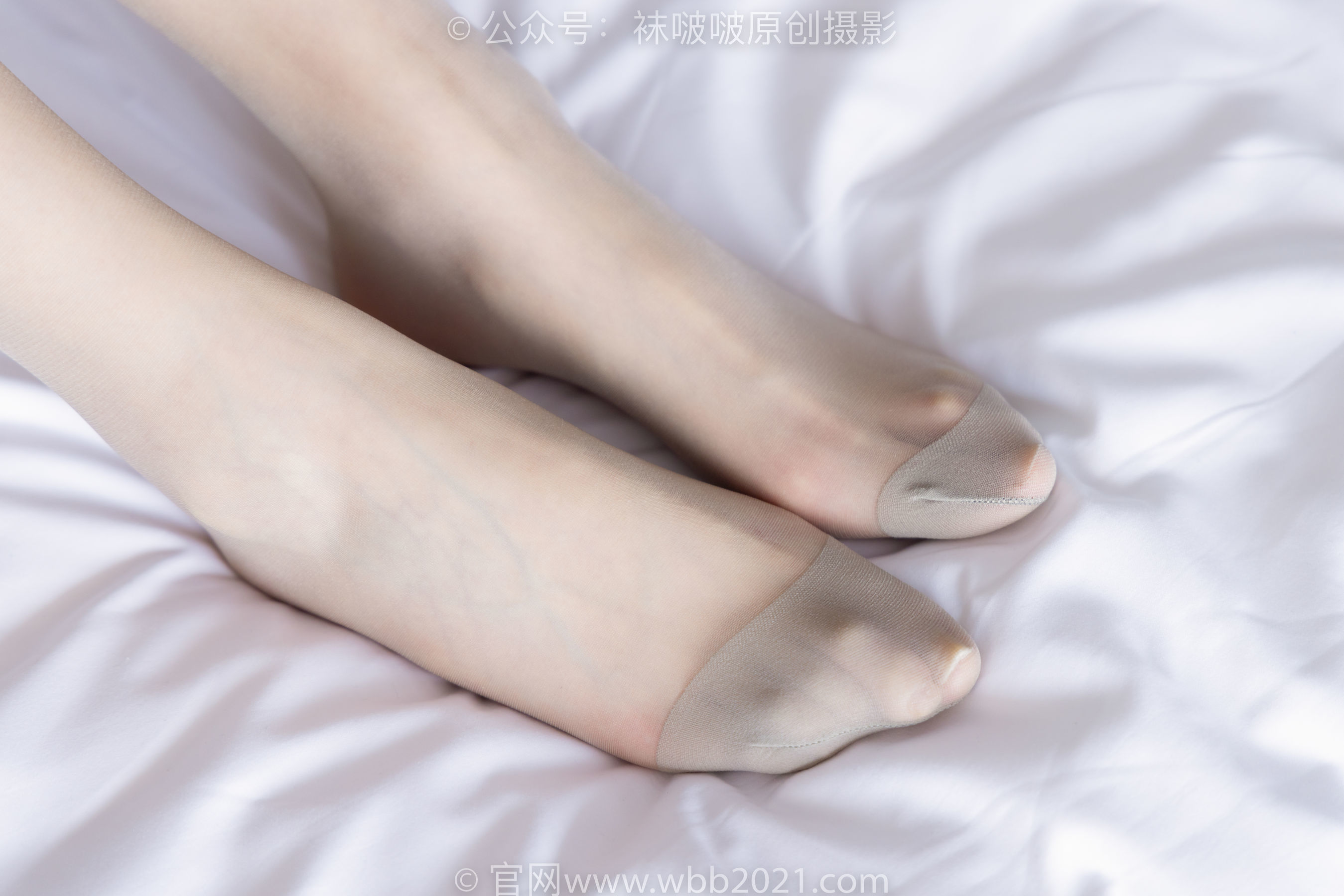 图片[21]-BoBoSocks袜啵啵 No.305 小甜豆 -运动鞋、人字拖、袜套、油亮白丝[140P]-六色网