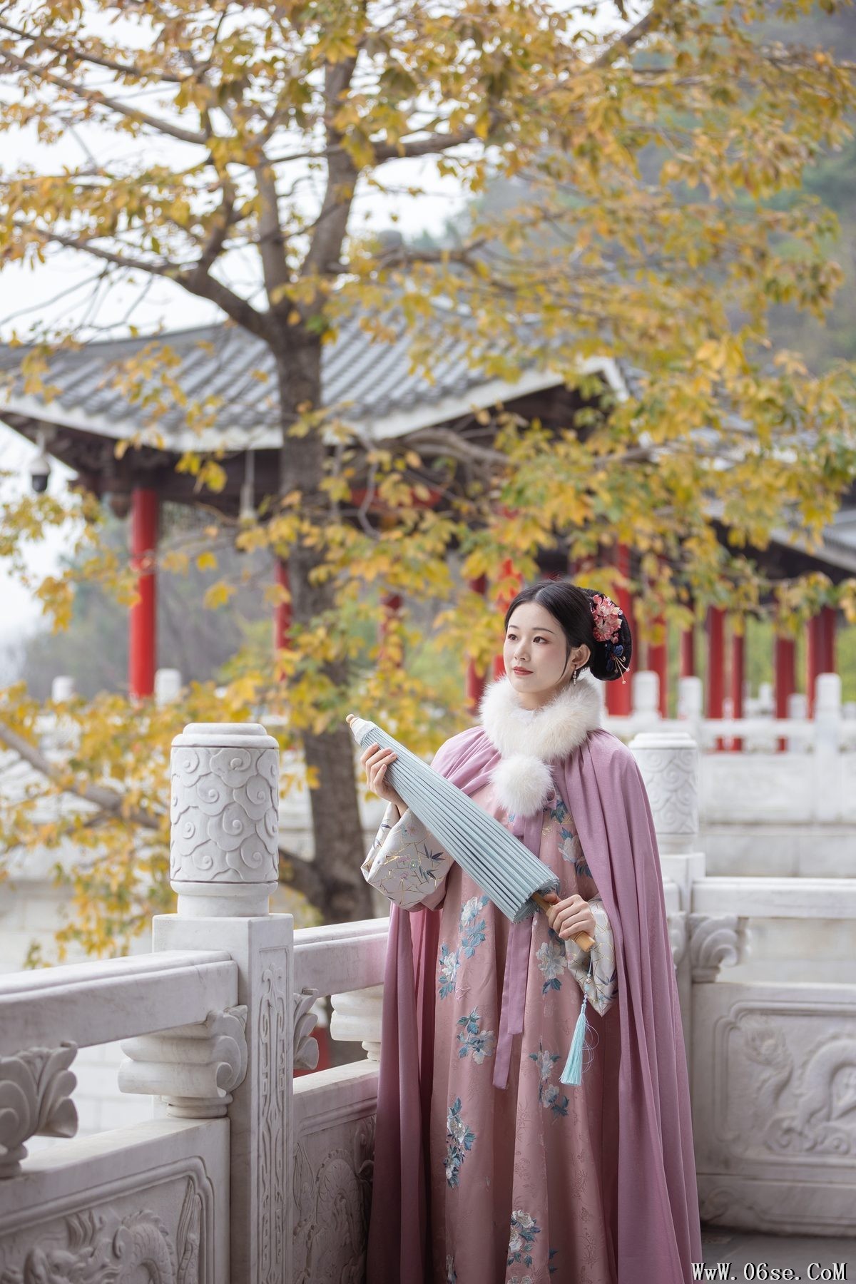 图片[24]-YiTuYu艺图语 Vol.3849 Pei Pei[35P]-六色网