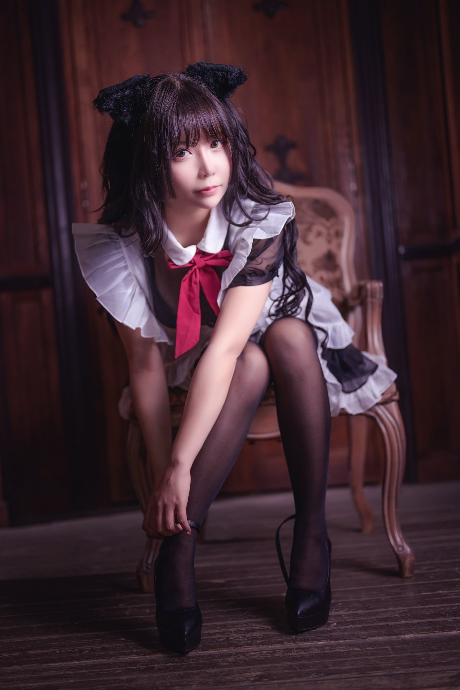 图片[4]-二次元妹子抱走莫子aa 黑丝猫咪小女仆[44P]-六色网