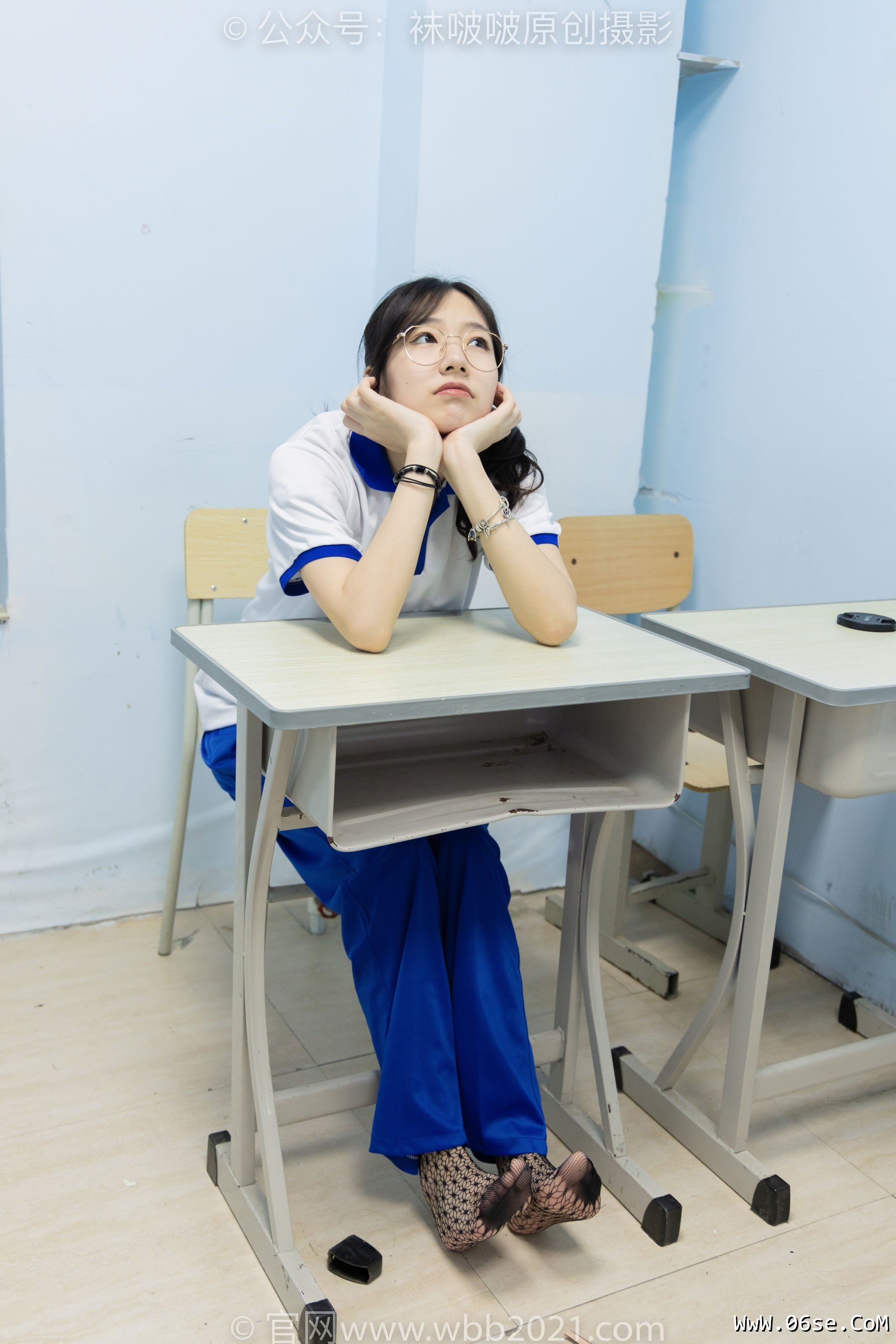 图片[34]-BoBoSocks袜啵啵 No.375 小甜豆 -高跟鞋、黑色蕾丝网袜、校服裤里丝[160P]-六色网