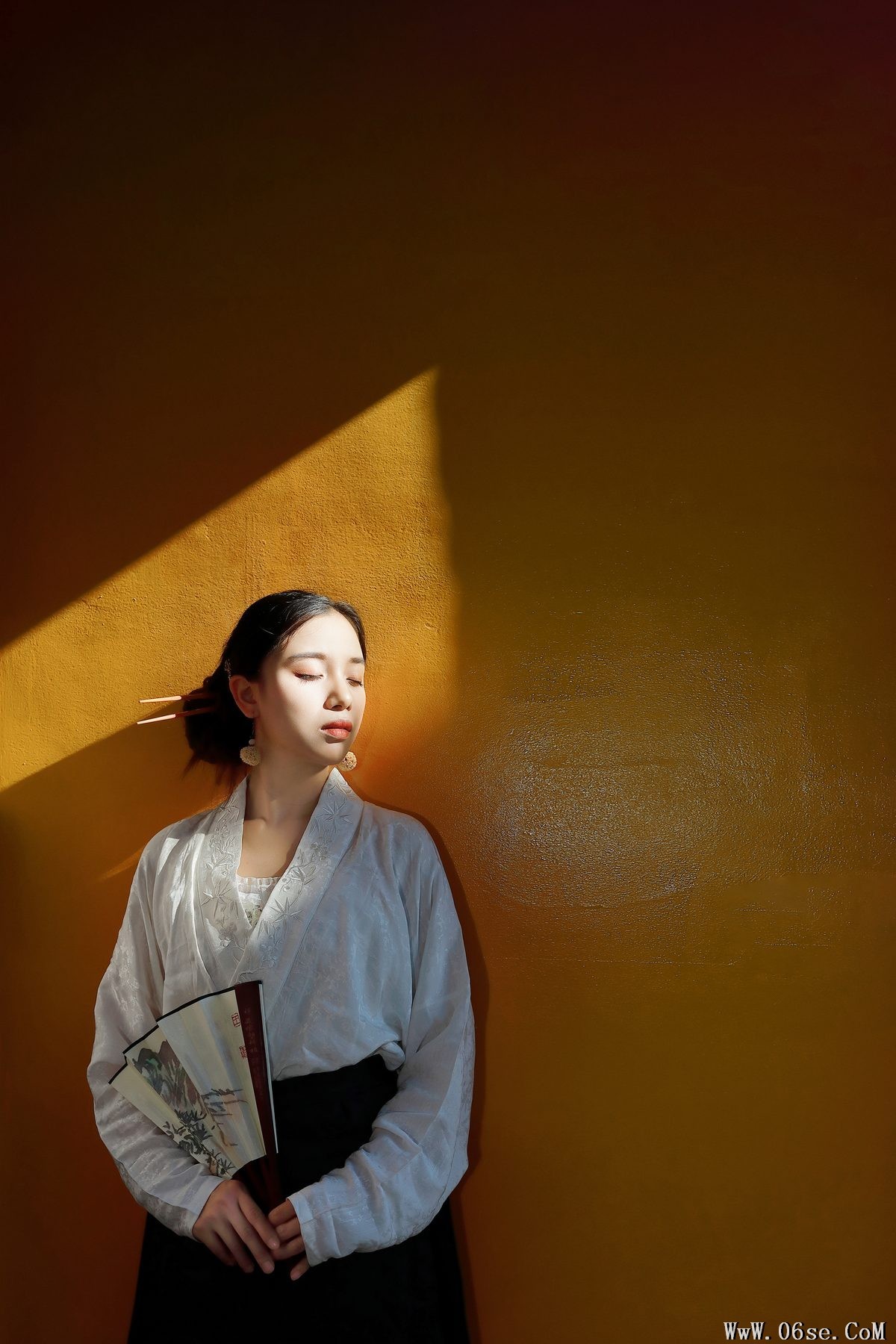 图片[13]-YiTuYu艺图语 Vol.5469 Xiao Xie[28P]-六色网