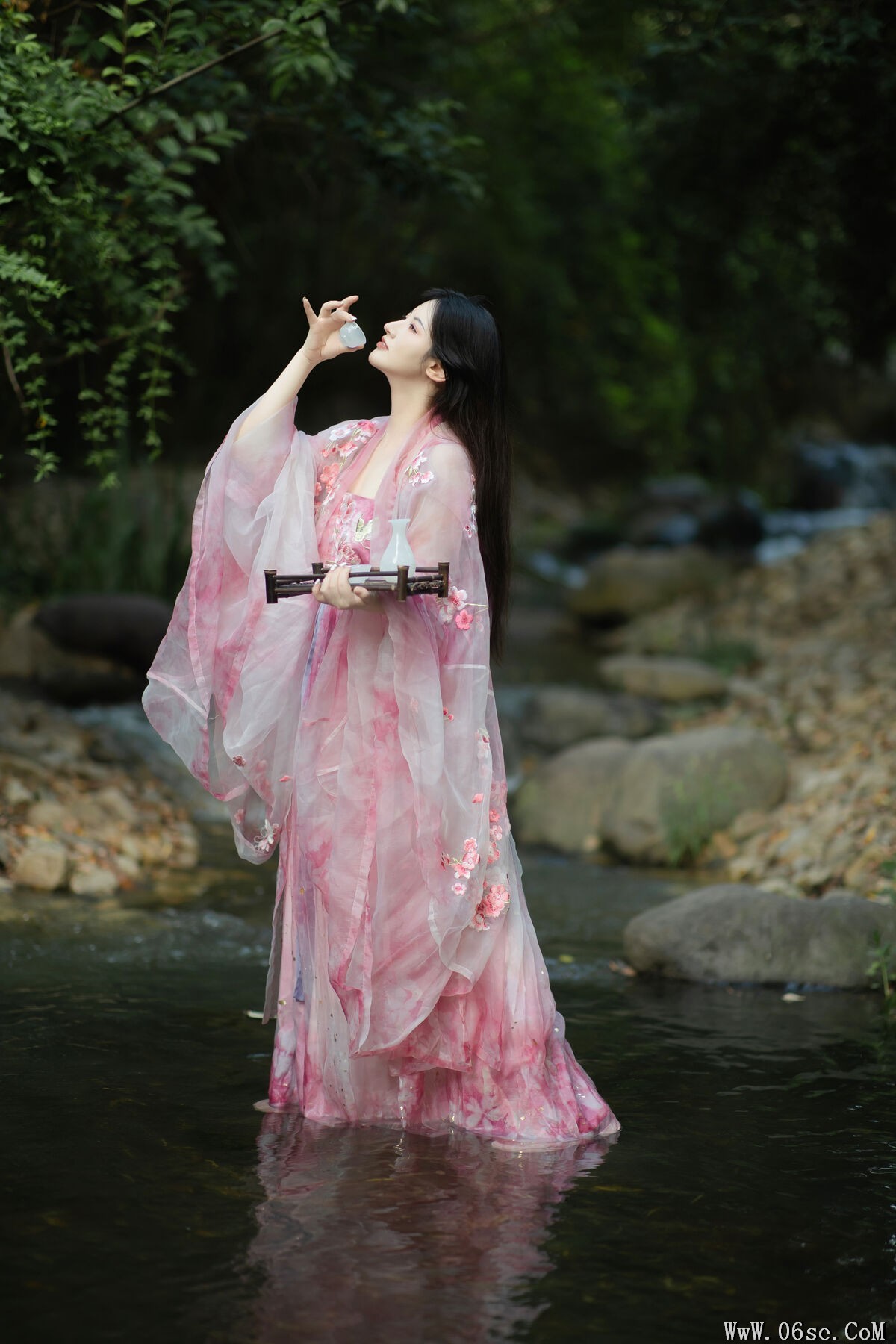 图片[8]-YiTuYu艺图语 Vol.7703 Shi Shi Kiki[24P]-六色网