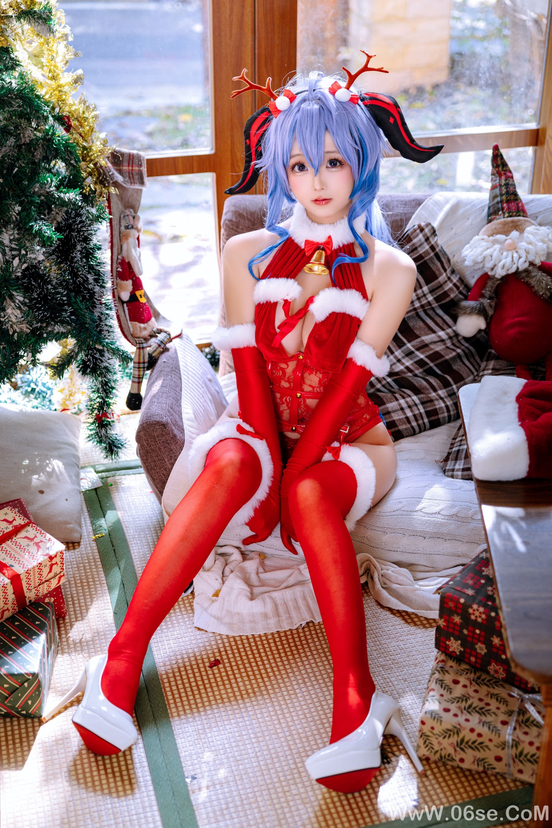 图片[2]-Cosplay日奈娇 – 甘雨圣诞[34P]-六色网