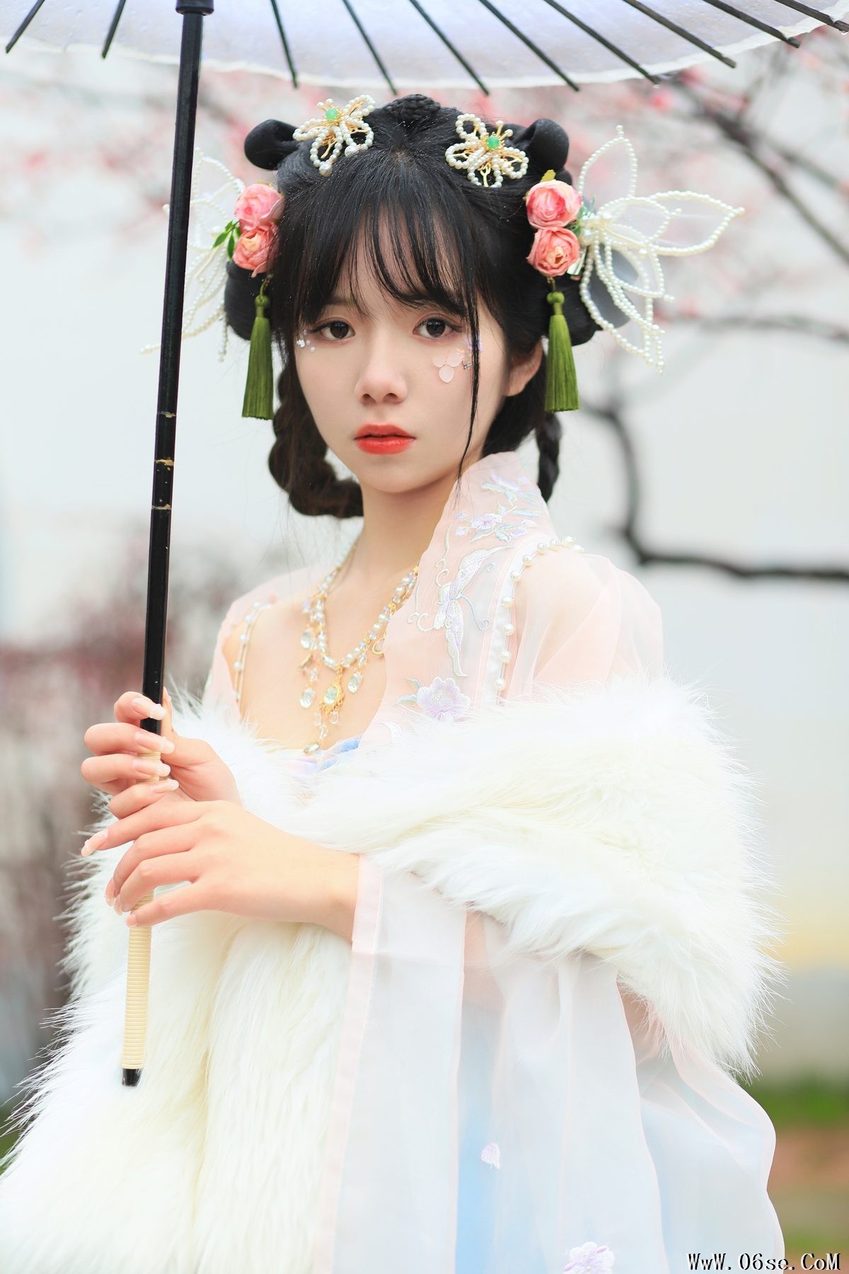 图片[7]-YiTuYu艺图语 Vol.5120 Xiao Yang[26P]-六色网
