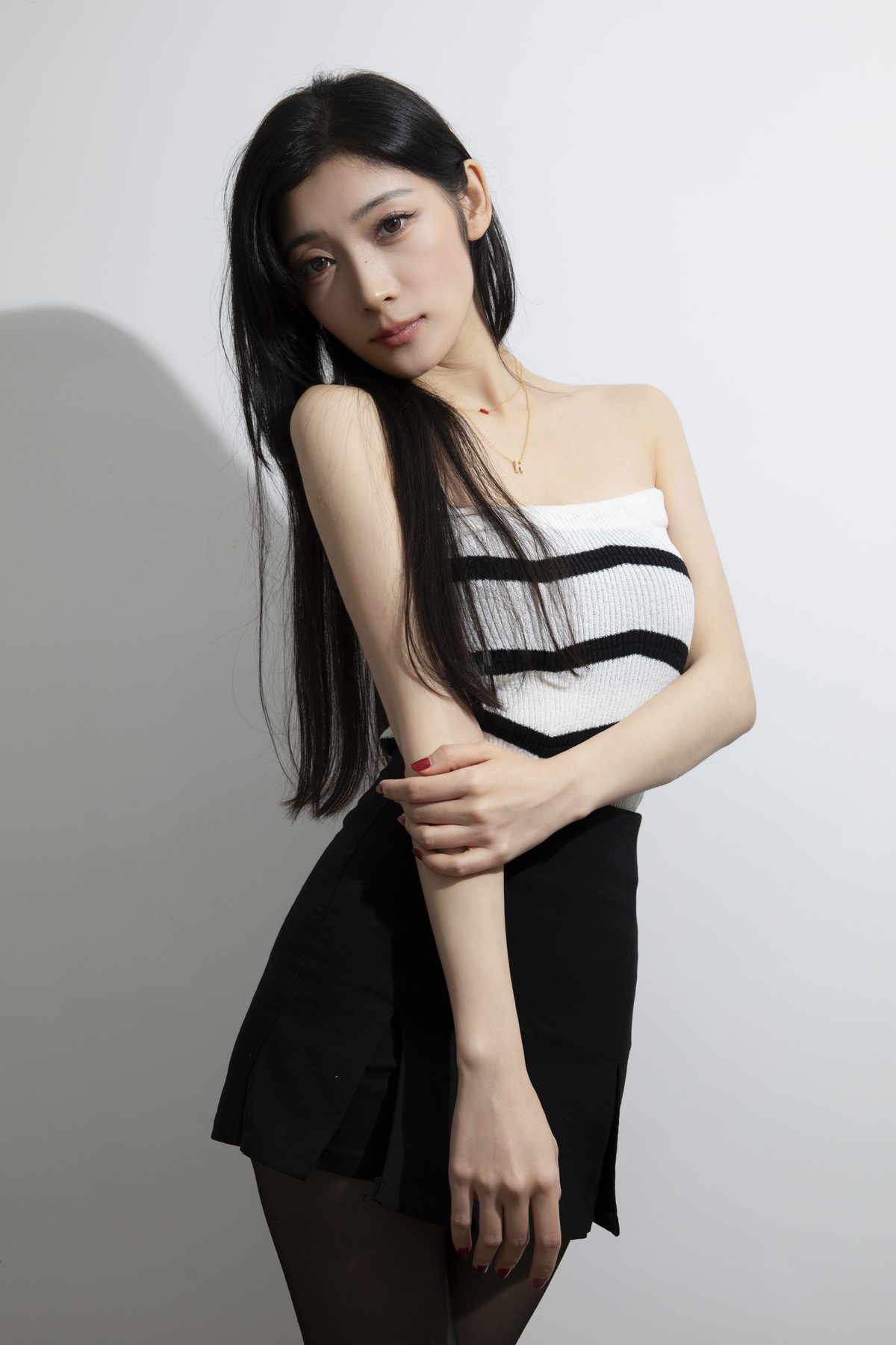 图片[4]-YiTuYu艺图语 Vol.5676 Yfala[34P]-六色网