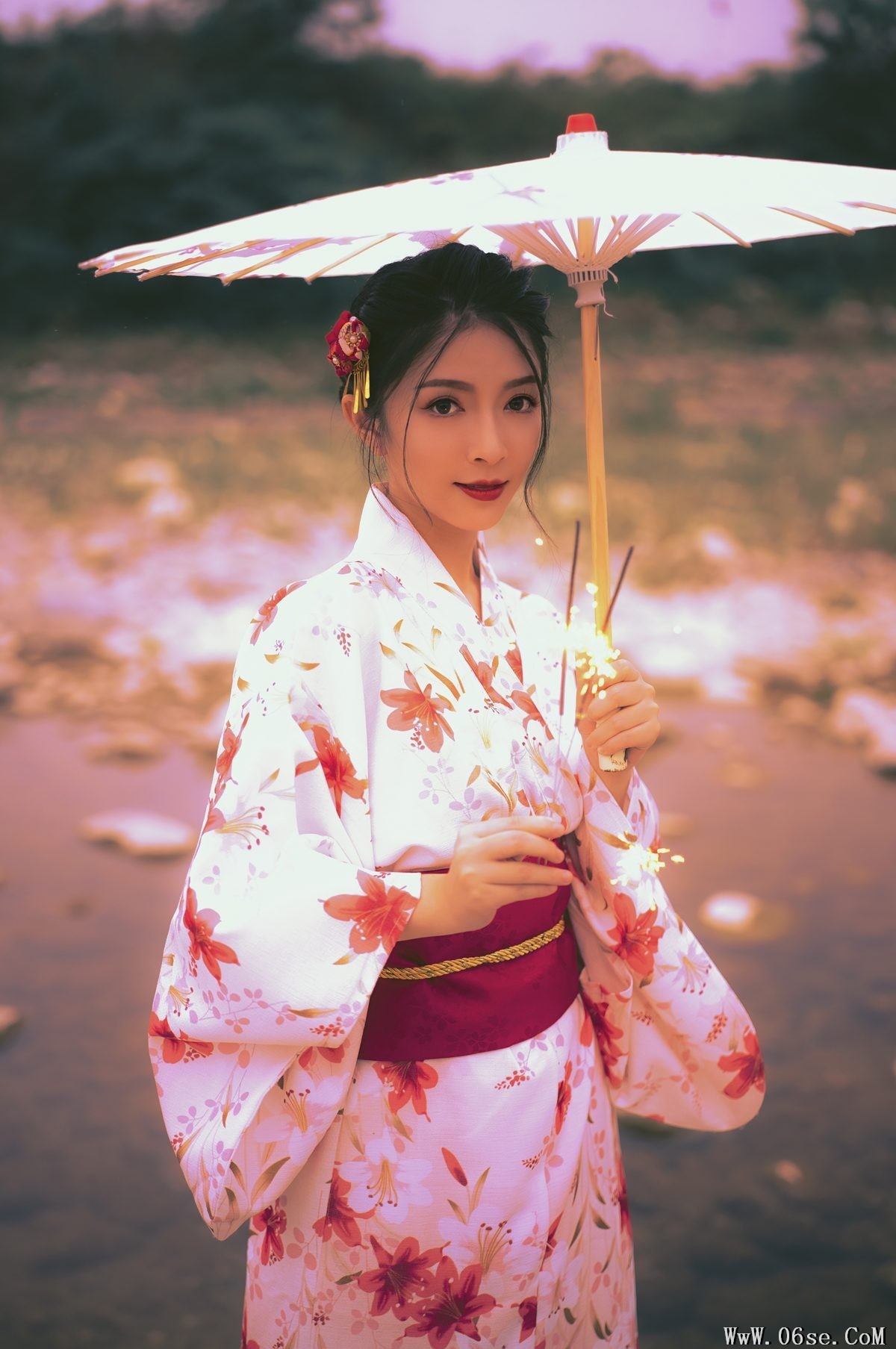 图片[5]-YiTuYu艺图语 Vol.4960 Xin Yi[22P]-六色网