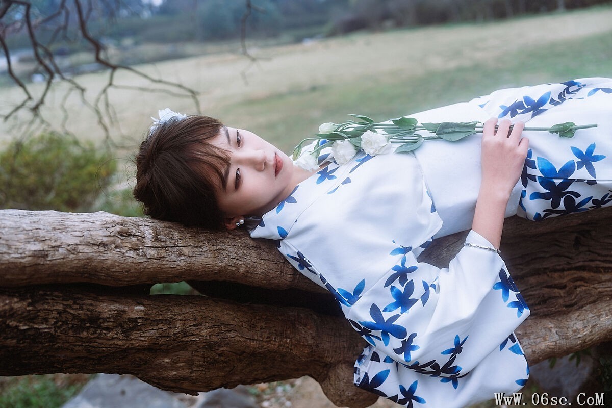 图片[4]-YiTuYu艺图语 Vol.7075 Xiao Yang[23P]-六色网