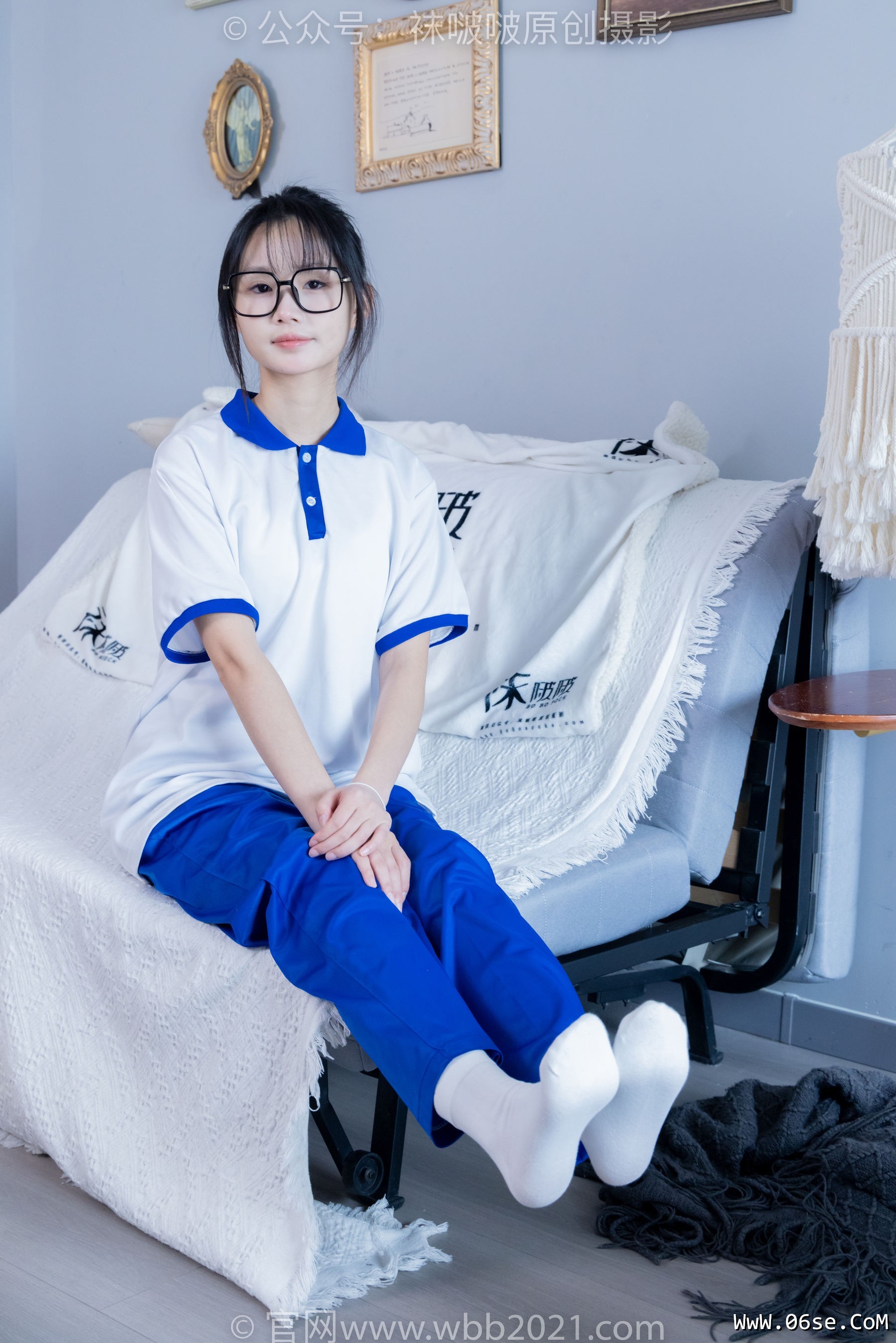 图片[141]-BoBoSocks袜啵啵 No.351 甜甜圈 -板鞋、白棉袜、肉丝、校服裤里丝[150P]-六色网