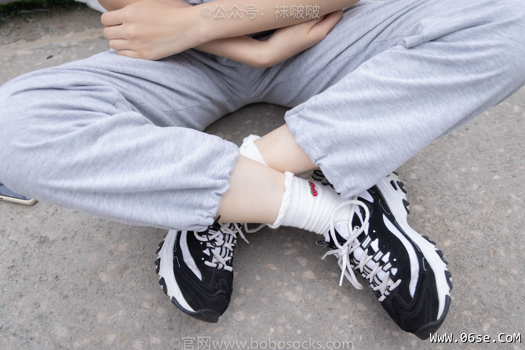 图片[31]-BoBoSocks袜啵啵 No.016 熊熊-斯凯奇运动鞋、棉袜、裸足[147P]-六色网