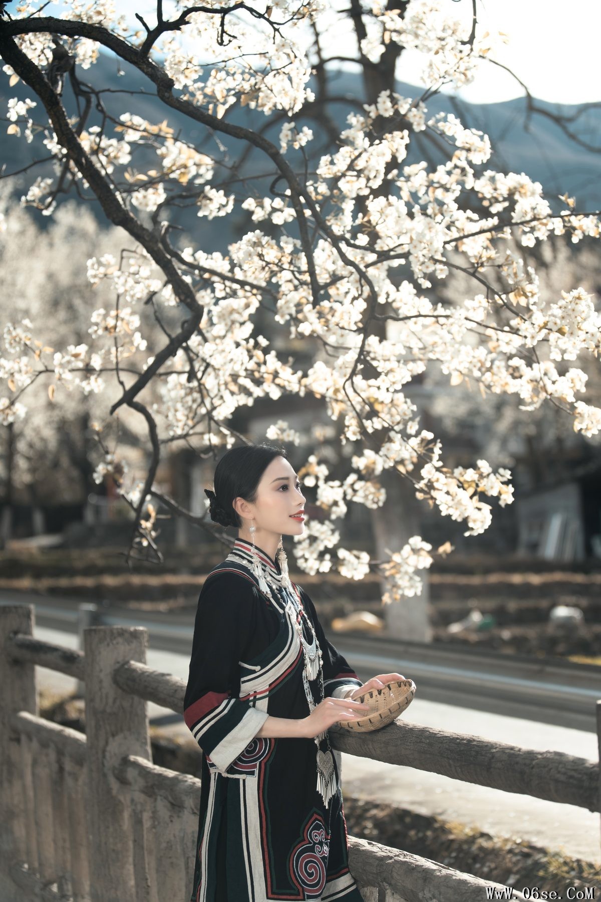 图片[21]-YiTuYu艺图语 Vol.4201 Wei Wei[50P]-六色网