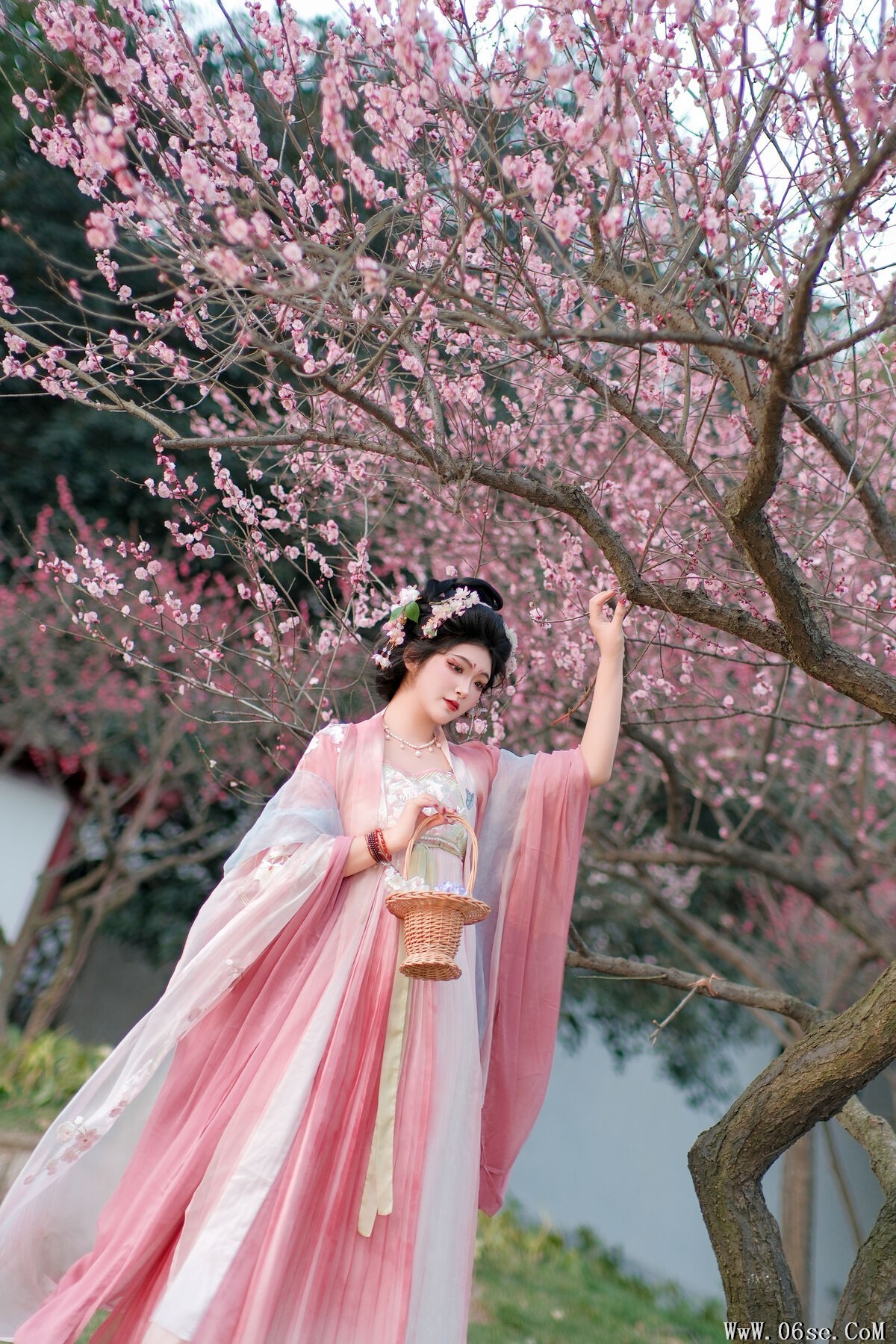 图片[4]-YiTuYu艺图语 Vol.6819 Kailin Jiang[30P]-六色网
