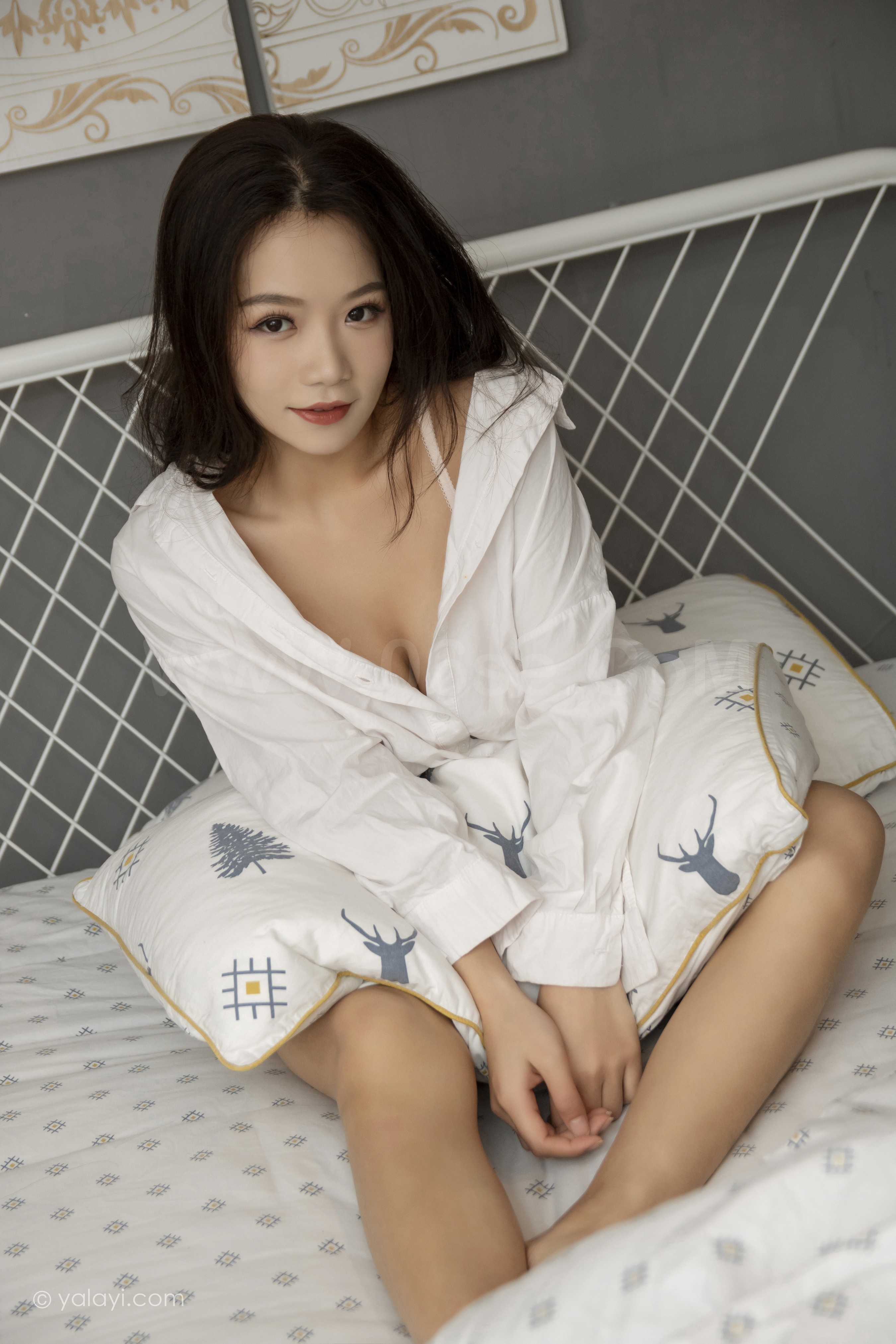 图片[24]-雅拉伊 – 慧儿《书香》[49P]-六色网