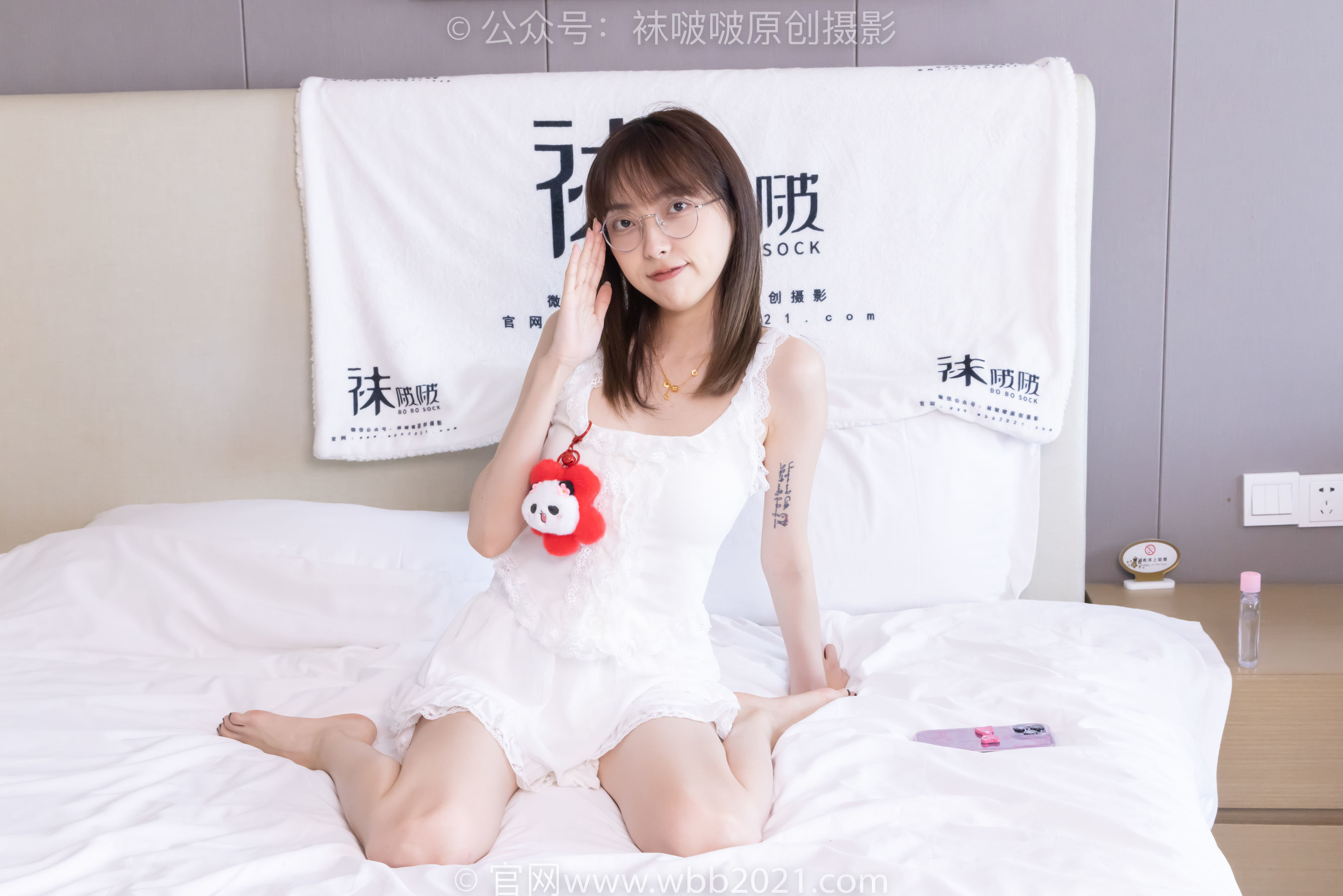 图片[197]-BoBoSocks袜啵啵 No.417 稚予 – 板鞋、白棉袜、裸足、裸足部分脚底抹精油[199P]-六色网