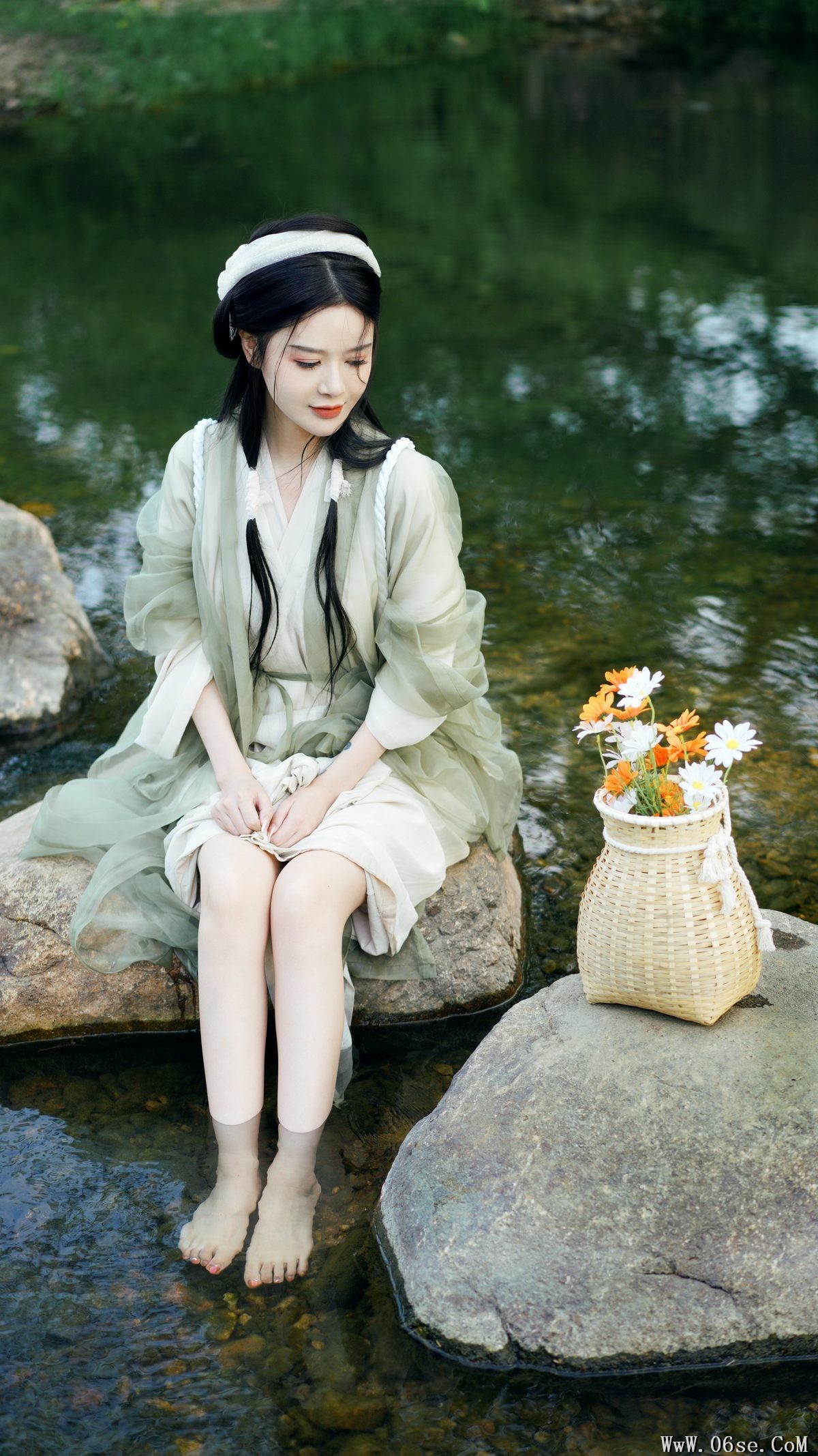 图片[4]-YiTuYu艺图语 Vol.4256 Feng Zai Qi Shi[27P]-六色网