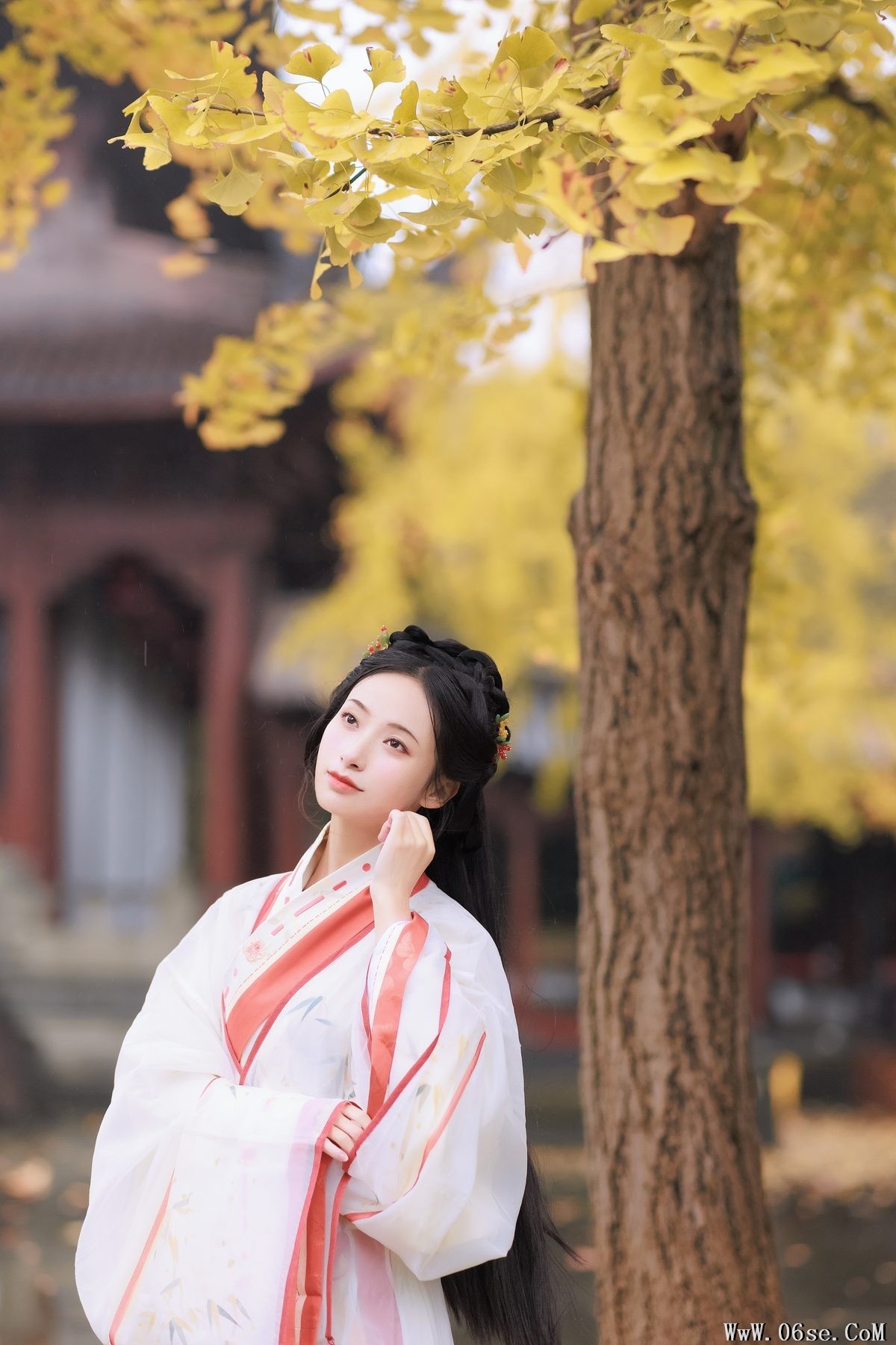 图片[20]-YiTuYu艺图语 Vol.3424 Mou Xiao Yao[25P]-六色网