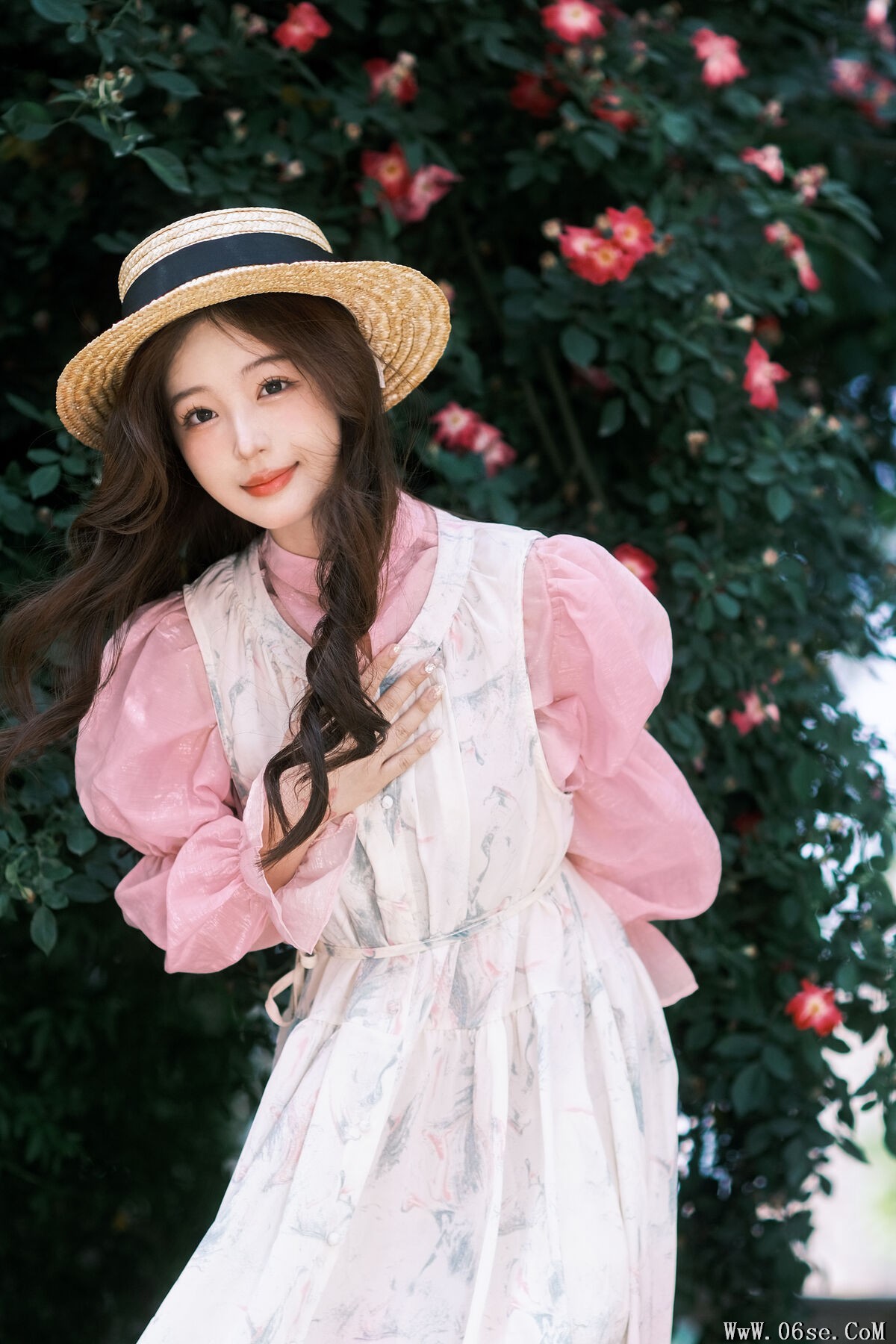 图片[19]-YiTuYu艺图语 Vol.7053 Gao Leng Xiao Bie Tu[39P]-六色网