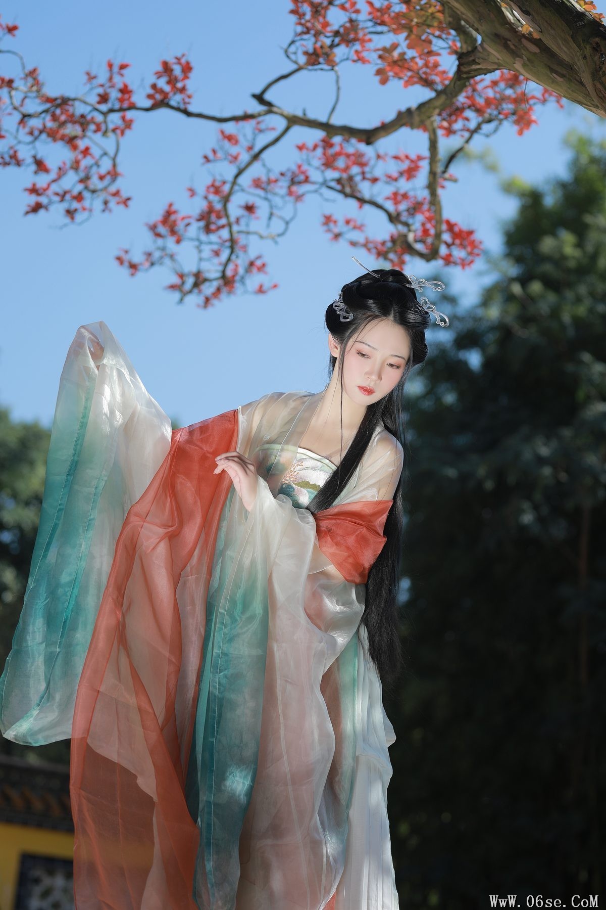 图片[8]-YiTuYu艺图语 Vol.3137 Luo Hua Ren Du Li[35P]-六色网