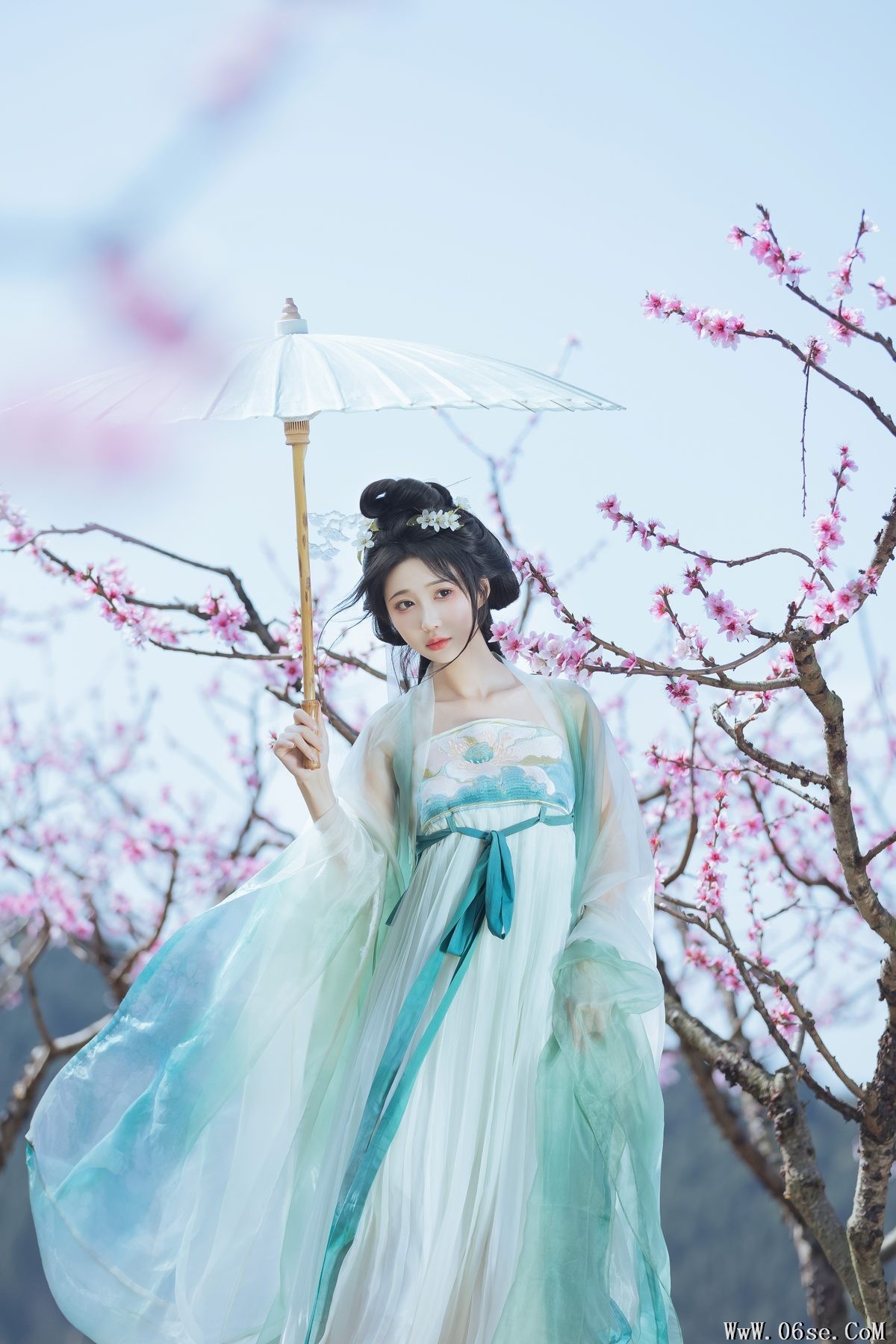 图片[12]-YiTuYu艺图语 Vol.4596 Qi Luo Sheng De Xiao Su Su[26P]-六色网