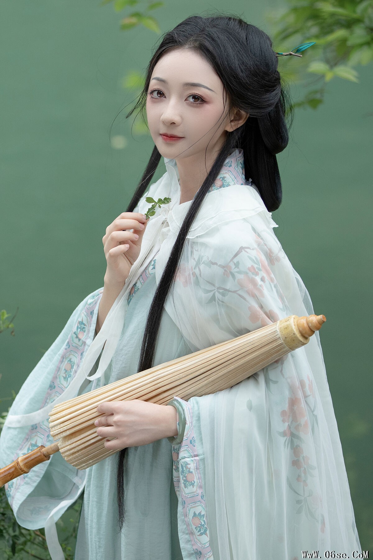 YiTuYu艺图语 Vol.7192 Xiao Yang[34P]-六色网