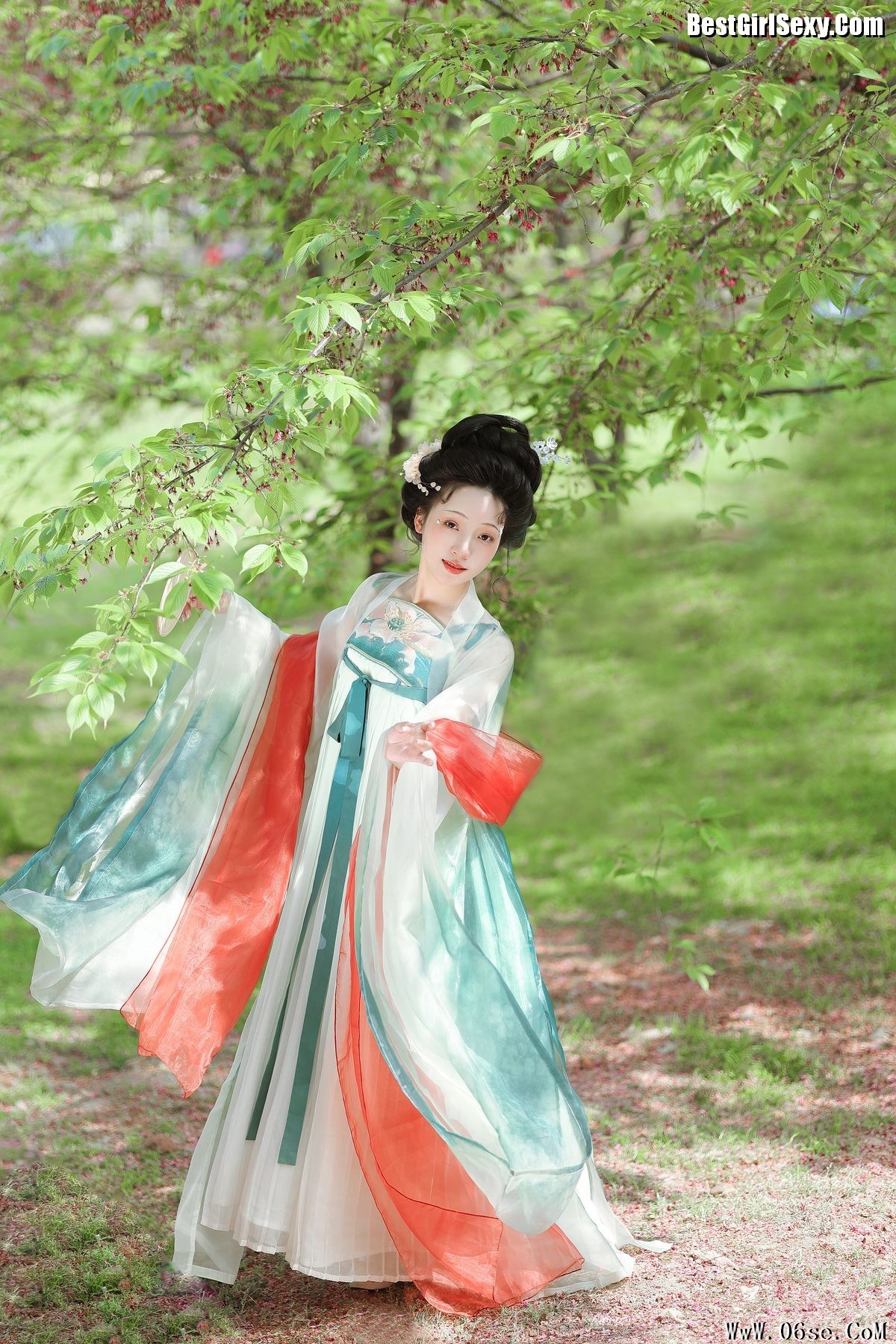图片[21]-YiTuYu艺图语 Vol.3968 Jun Yin Lan[26P]-六色网
