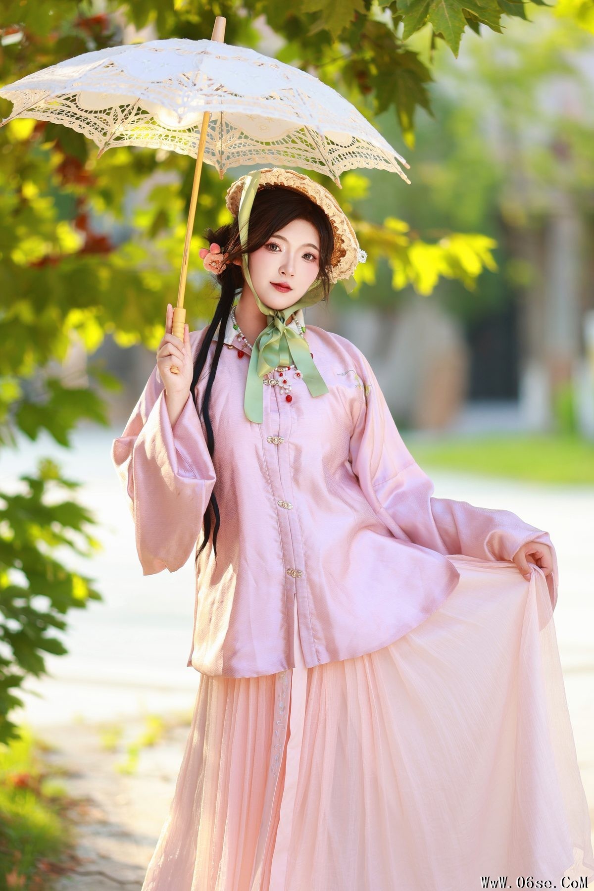 图片[16]-YiTuYu艺图语 Vol.5560 KaiLin Jiang[47P]-六色网