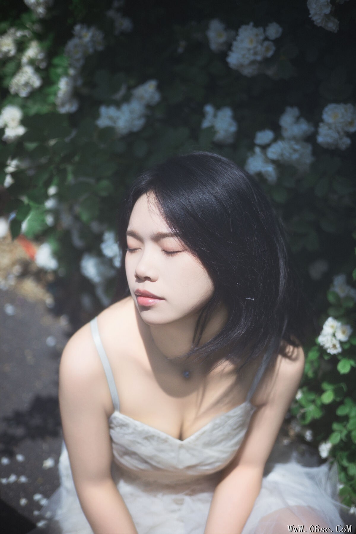 图片[9]-YiTuYu艺图语 Vol.7272 Wan Yi[22P]-六色网