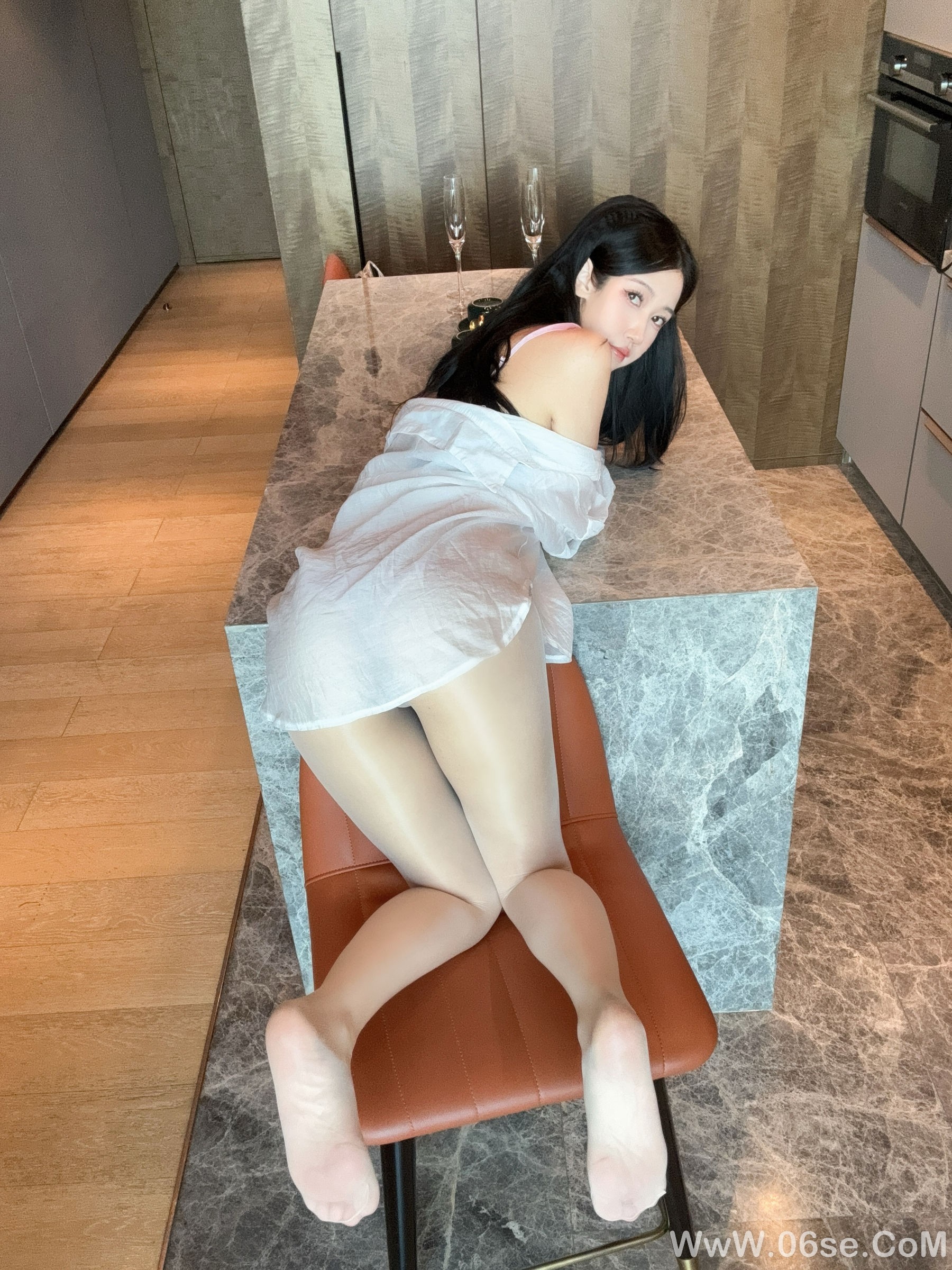 图片[15]-微博人气Coser不呆猫 – 粉色衬衣女友[66P]-六色网