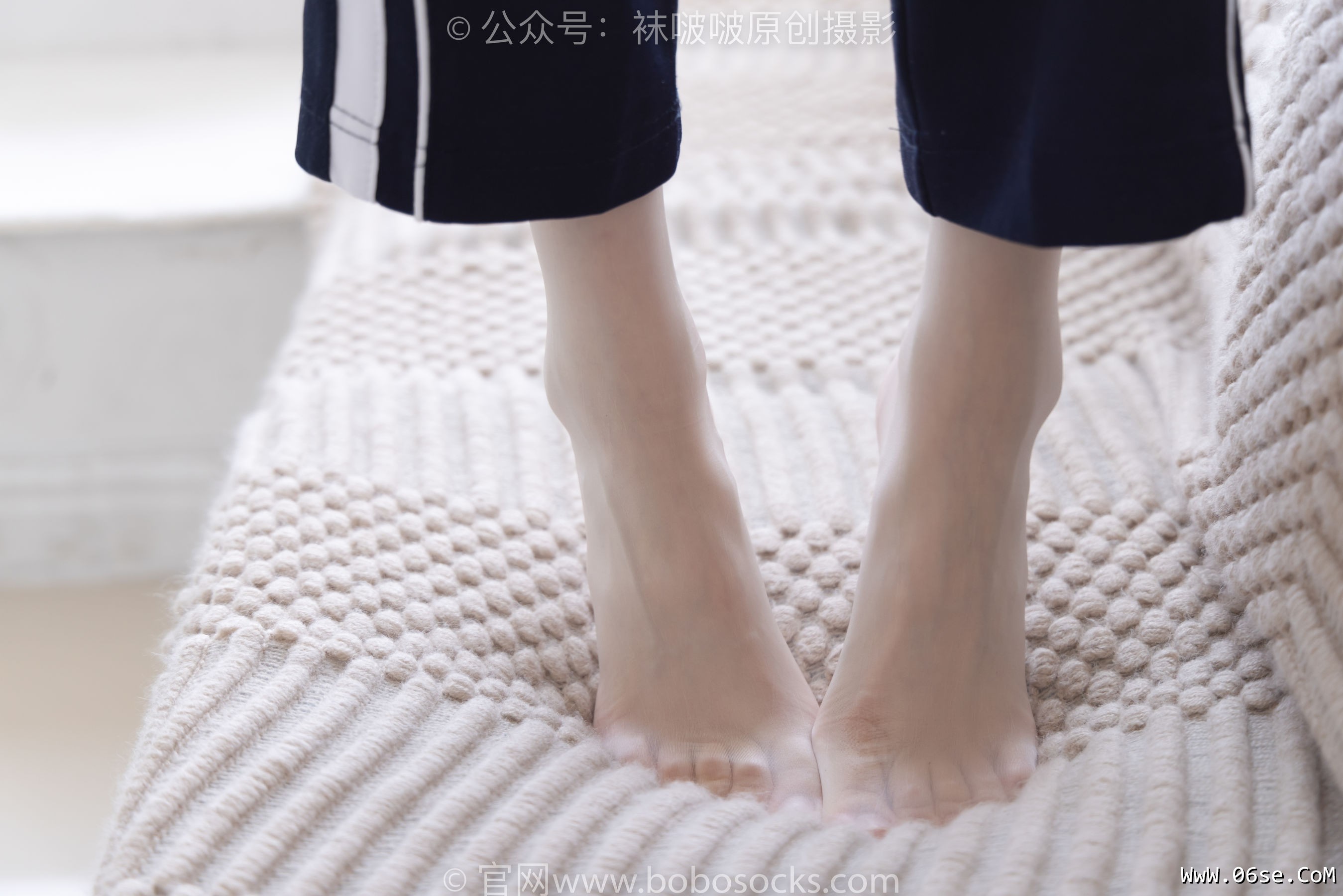 图片[27]-BoBoSocks袜啵啵 No.207 稚予 -aj板鞋、白棉袜、油亮白丝、校服裤里丝[140P]-六色网