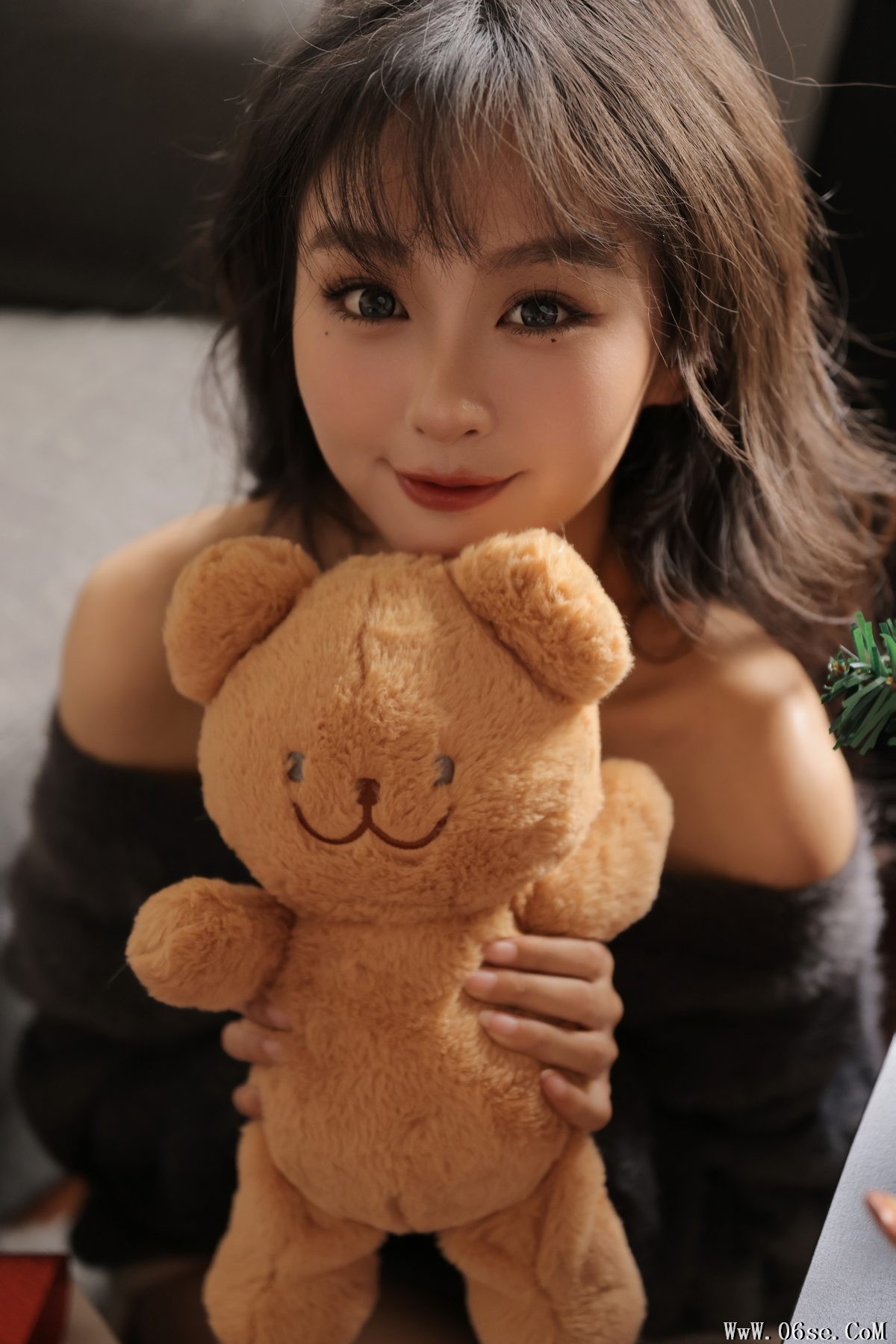 图片[14]-YiTuYu艺图语 Vol.5936 Yi Tiao Lan Chong[25P]-六色网