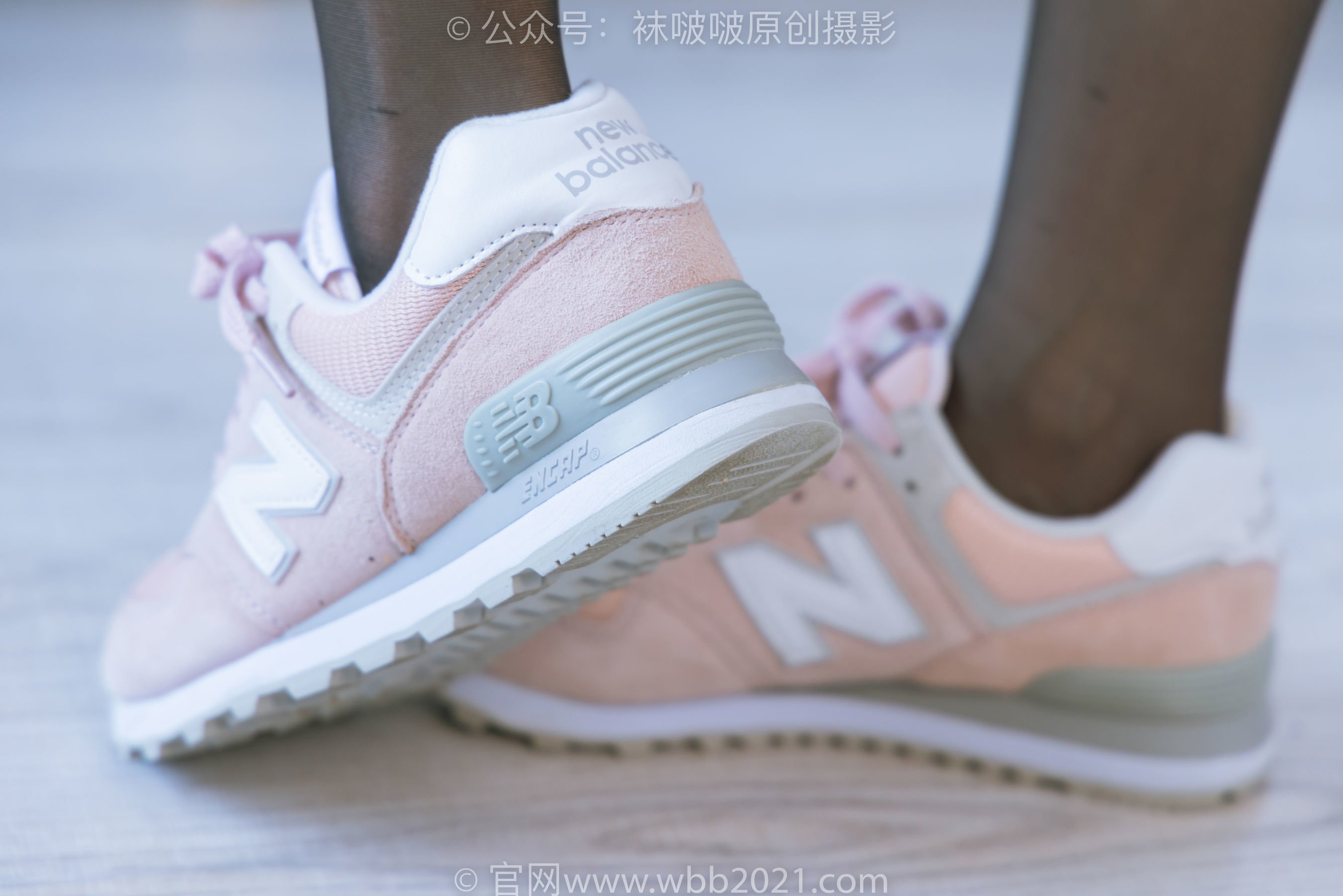 图片[28]-BoBoSocks袜啵啵 No.273 小沫 -运动鞋、粉色棉袜、黑丝[143P]-六色网
