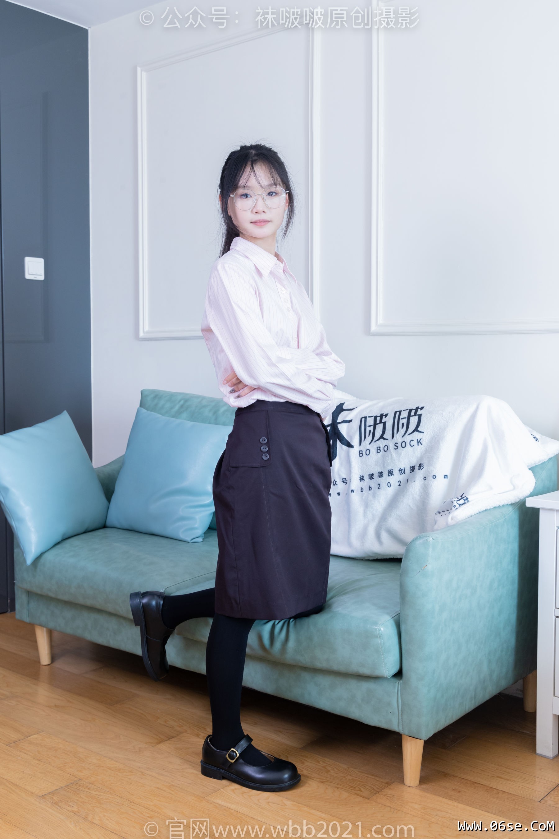 图片[17]-BoBoSocks袜啵啵 No.362 甜甜圈 -两双皮鞋、厚肉丝、厚黑丝、ol制服[230P]-六色网