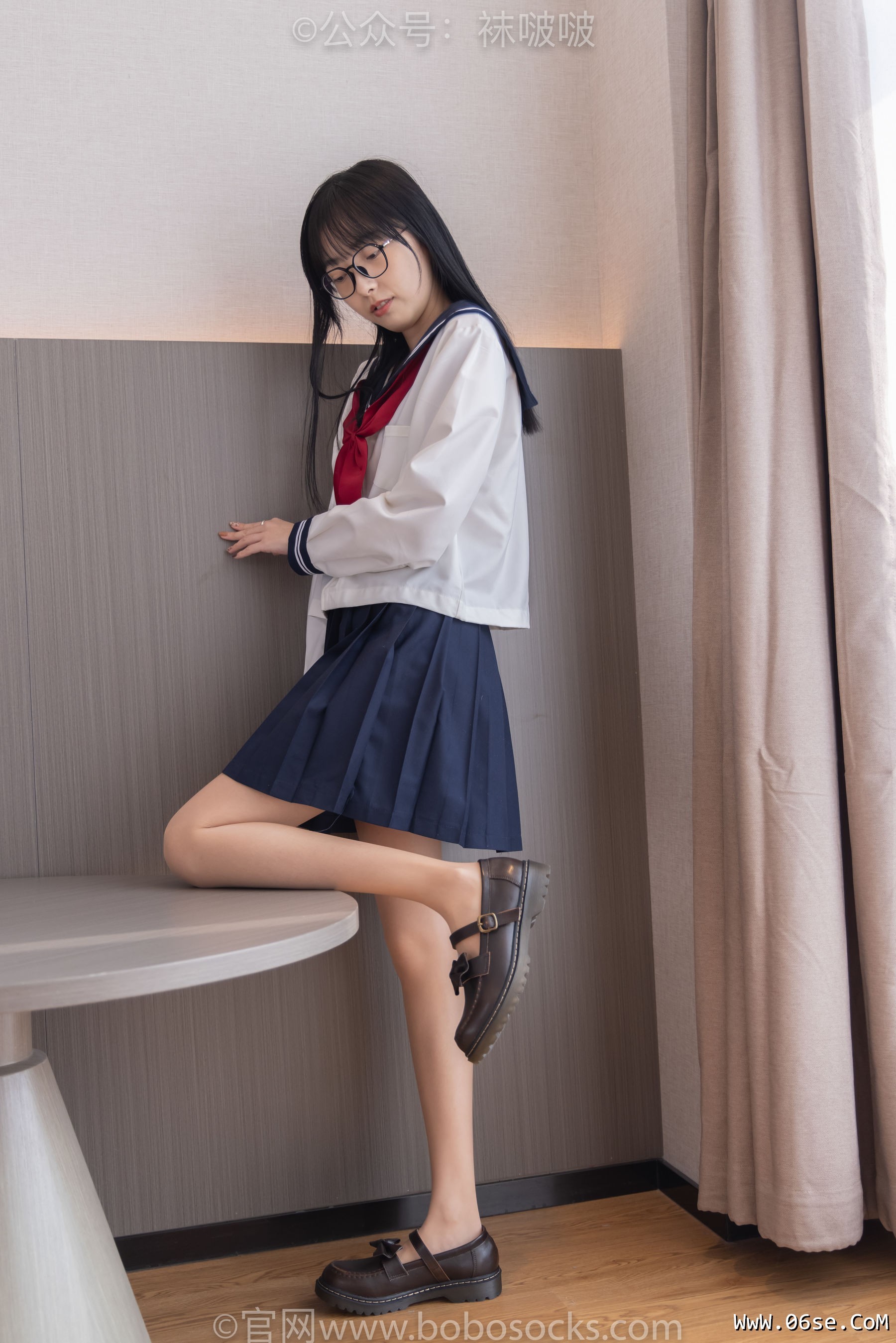 图片[10]-BoBoSocks袜啵啵 积分限定作品005 稚予-JK制服、皮鞋、油亮肉丝、踩蛋糕[133P]-六色网