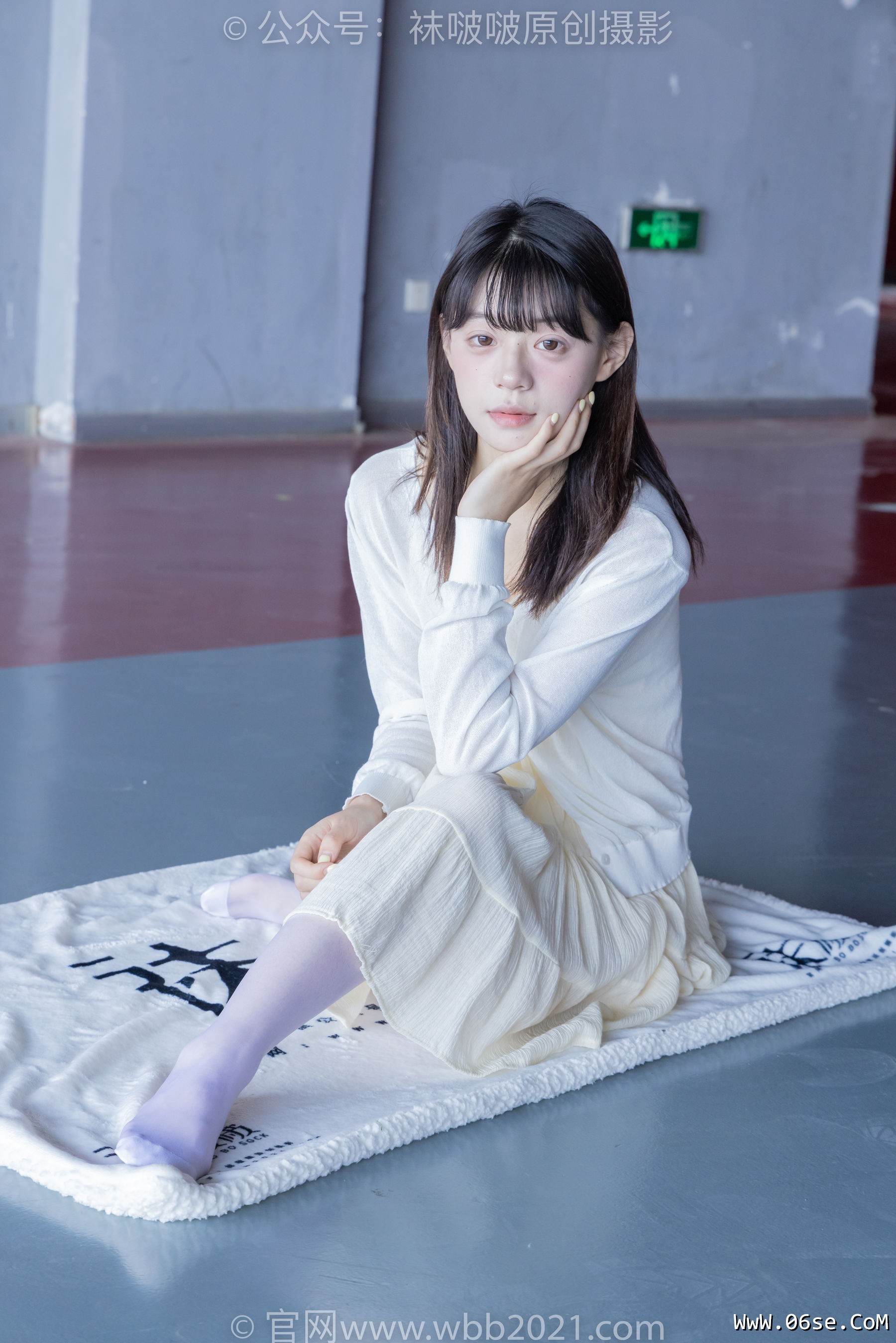 图片[30]-BoBoSocks袜啵啵 No.395 糯米 -板鞋、白丝[145P]-六色网