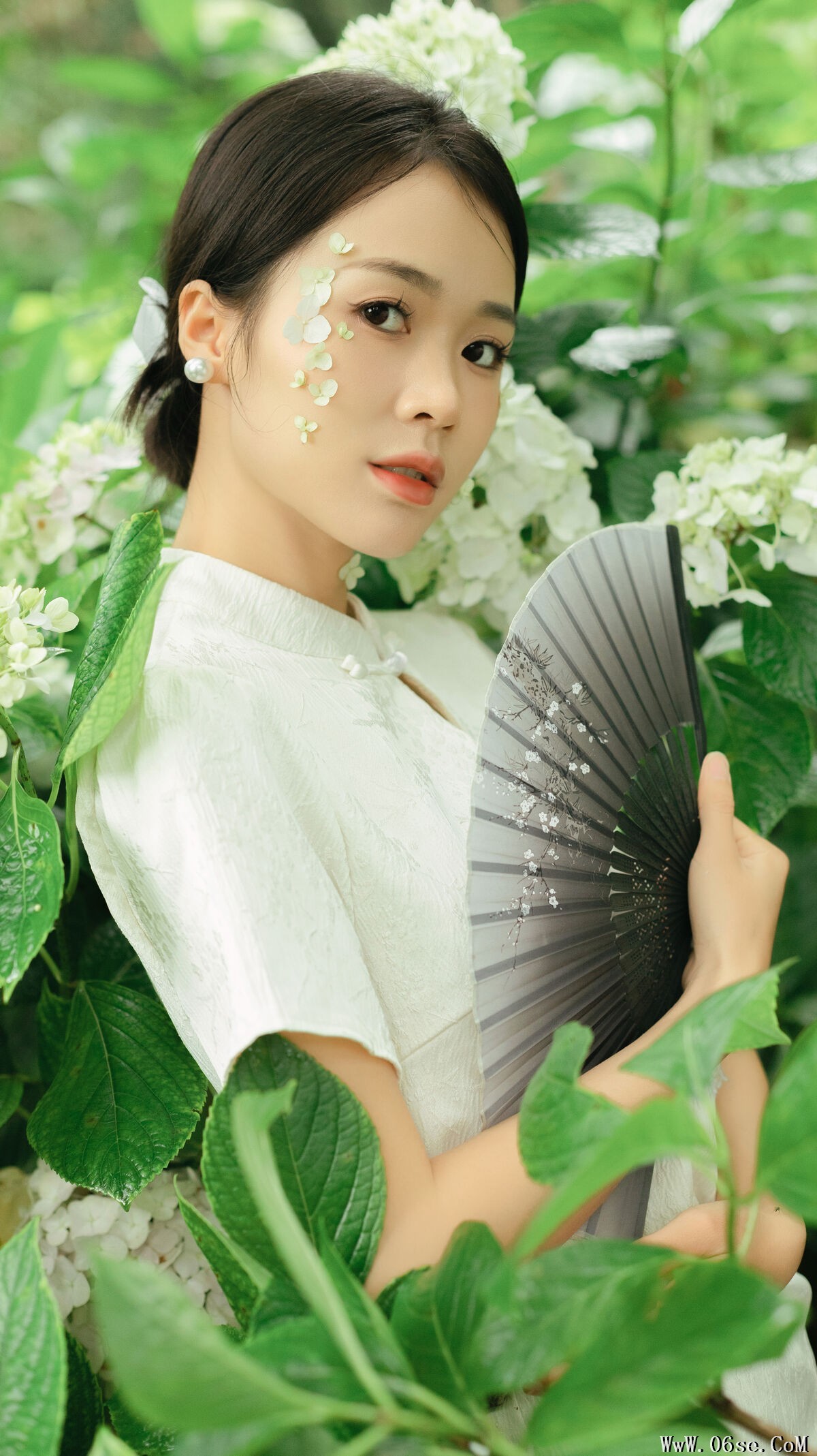 图片[23]-YiTuYu艺图语 Vol.7303 Yi[27P]-六色网