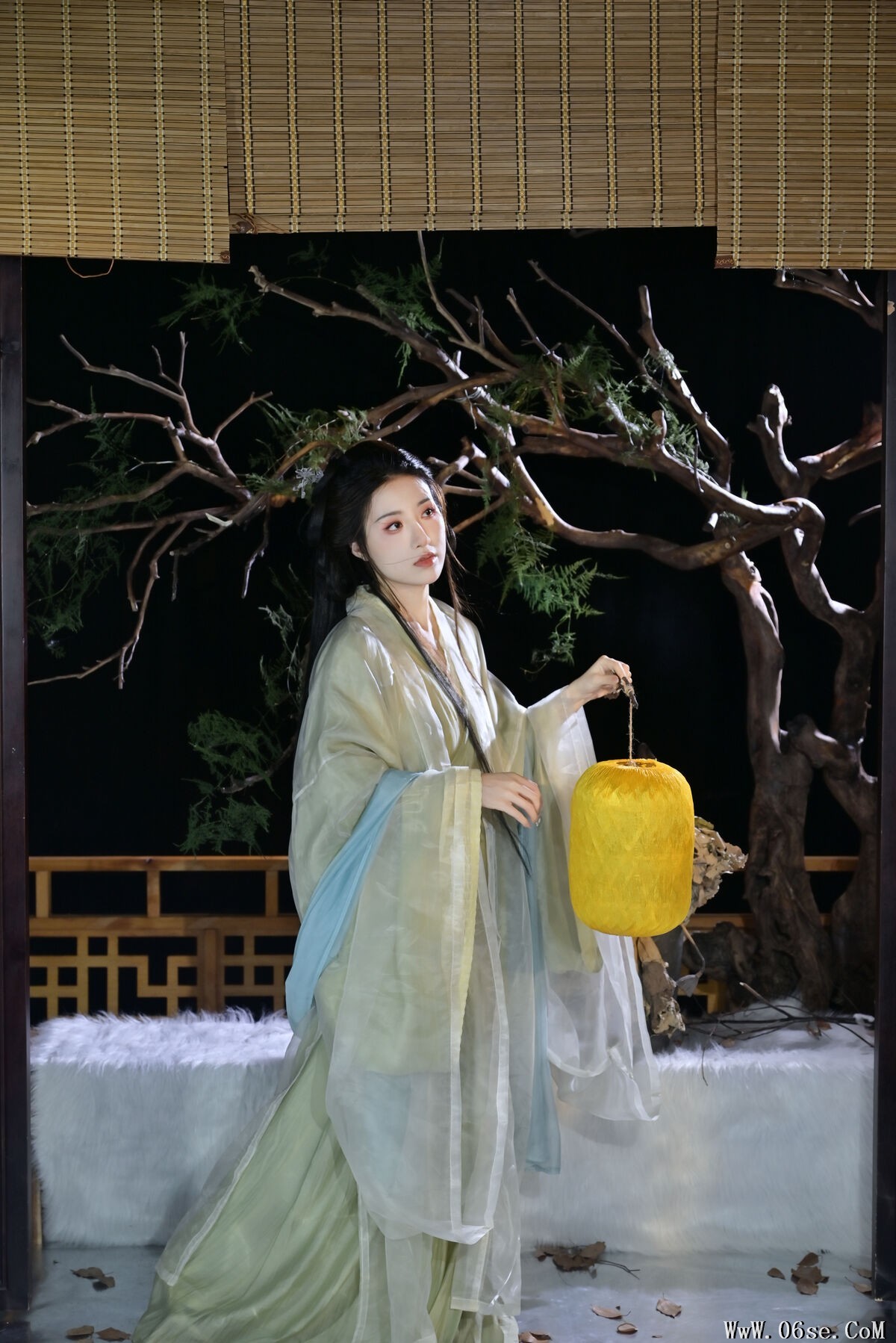 图片[17]-YiTuYu艺图语 Vol.6834 Ni De San San[21P]-六色网