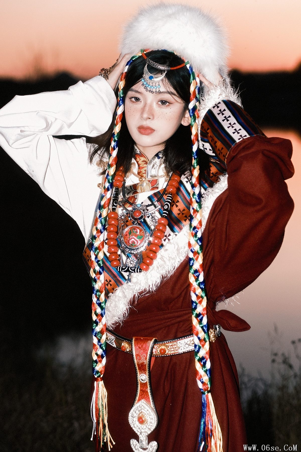 YiTuYu艺图语 Vol.5893 Zhang Zhang Bao[23P]-六色网