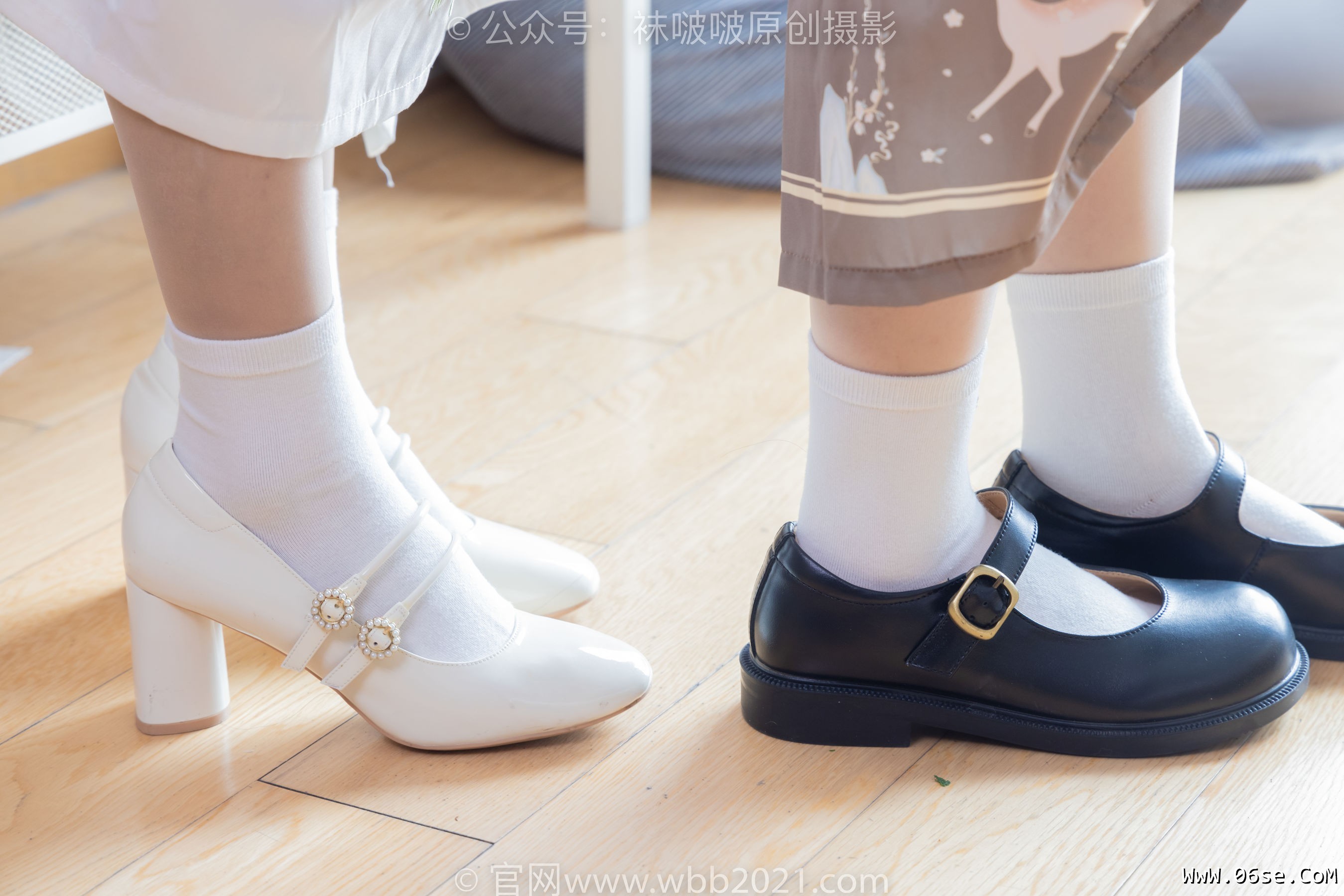 图片[105]-BoBoSocks袜啵啵 No.400 奶油&甜甜圈 -两双高跟鞋、白棉袜、肉丝[158P]-六色网